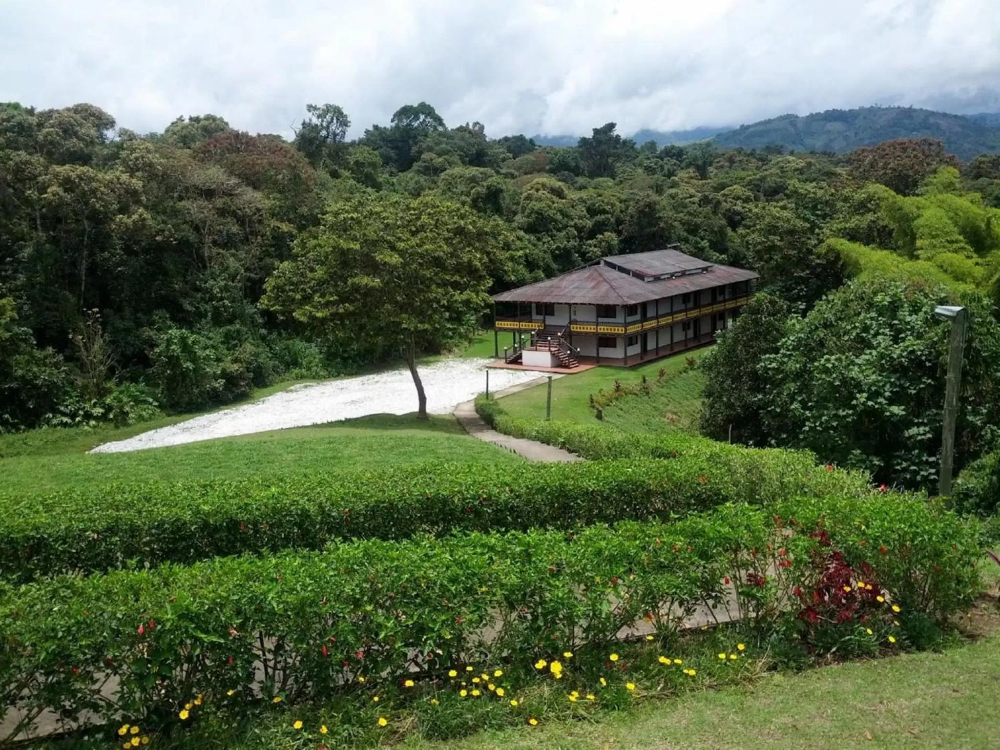 Facade/entrance, Bird's-eye View in Hotel Huaka-yo
