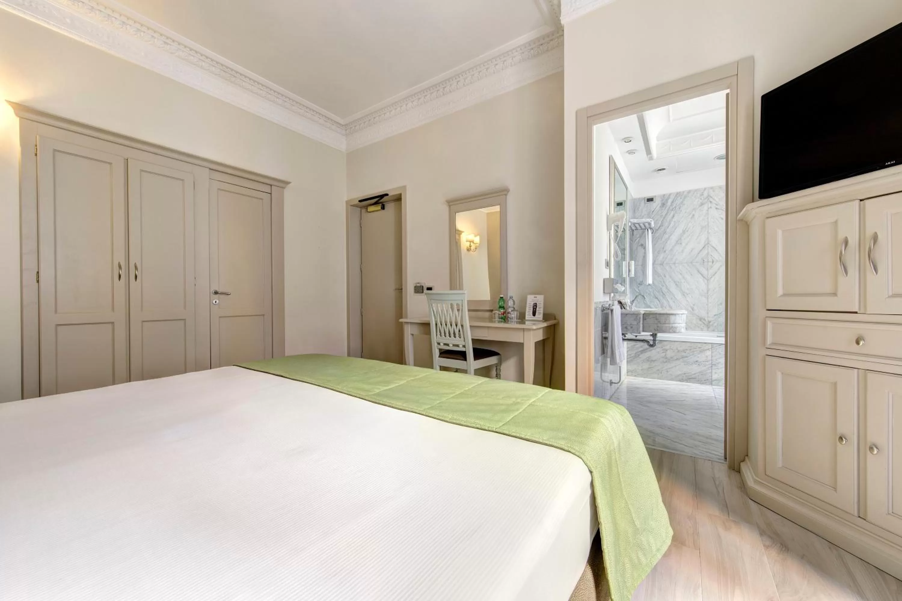 Bed in BB Hotels Smarthotel Bailey's