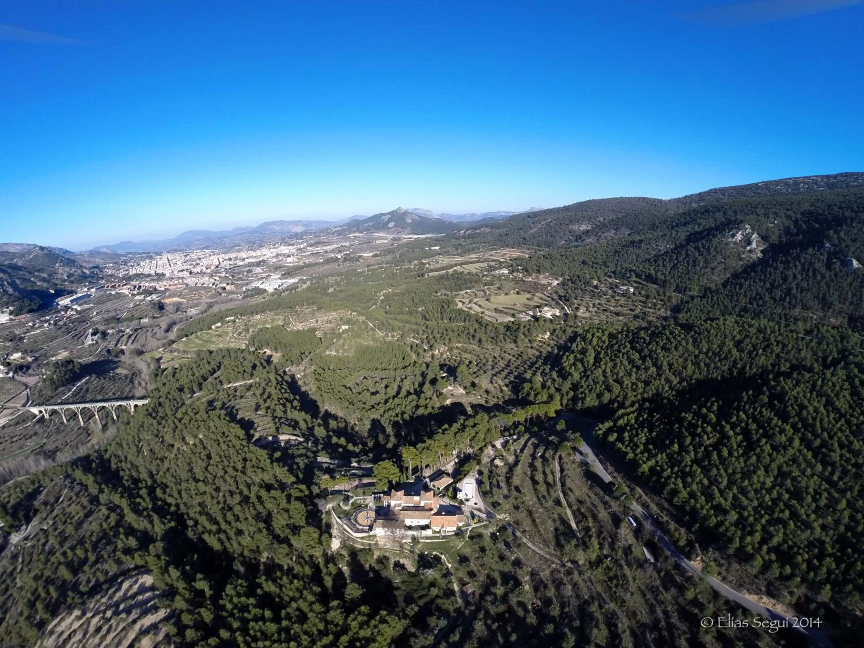 Facade/entrance in Eco Hotel con encanto Masía la Mota B&B
