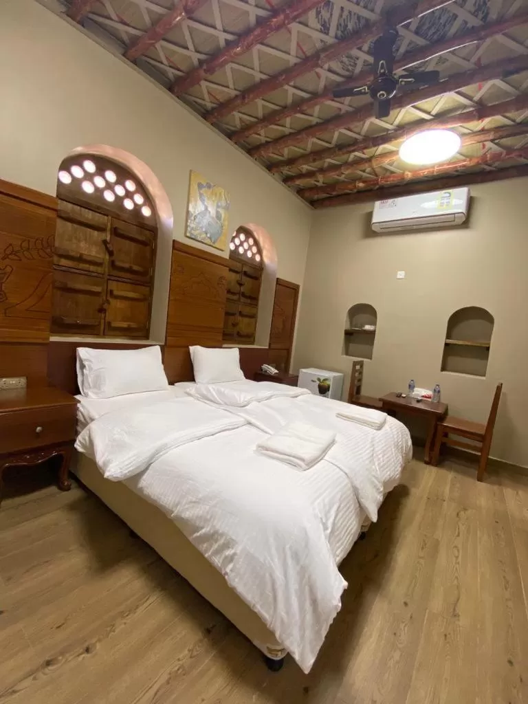 Bed in Nizwa Heritage Inn