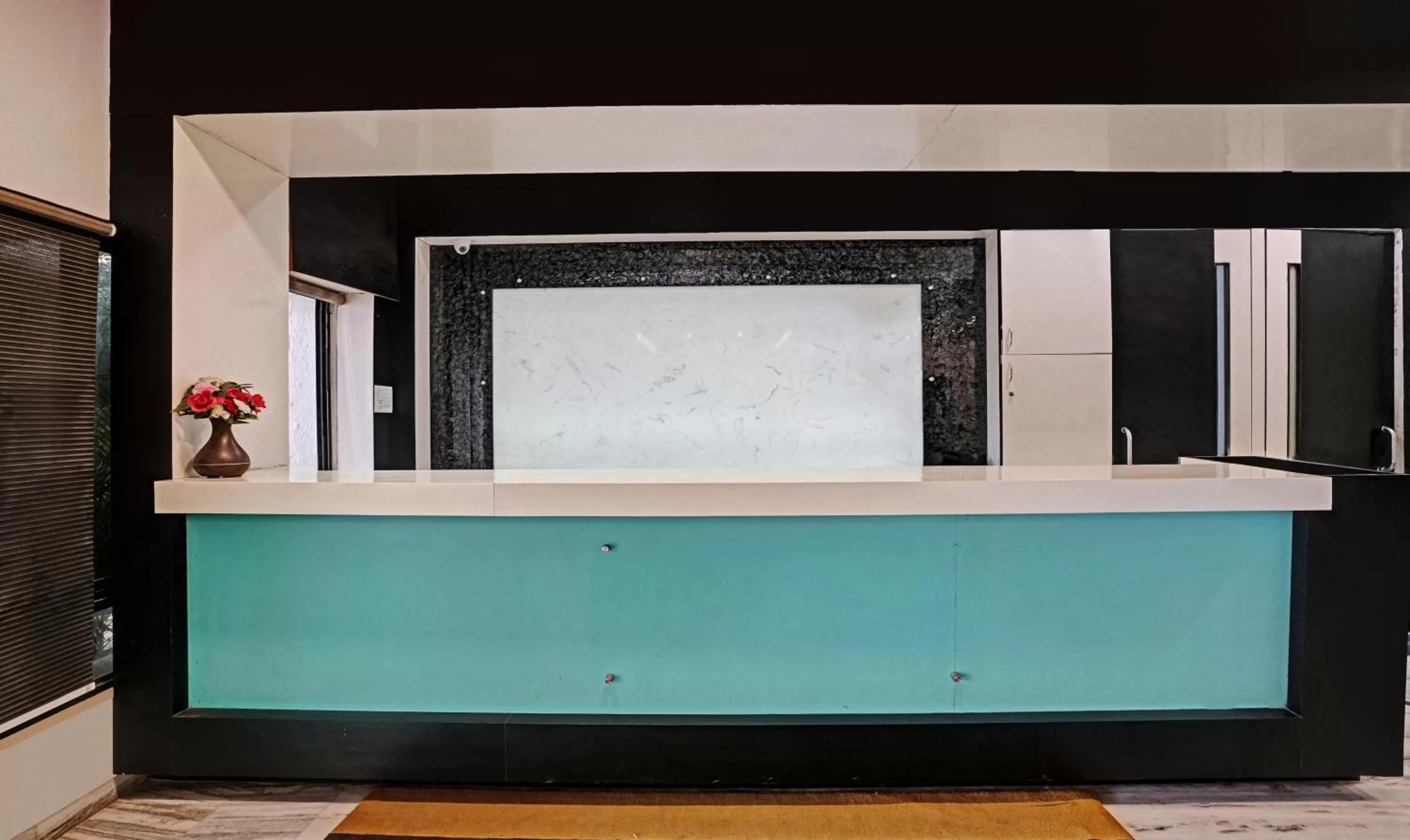 Lobby or reception in Treebo Varsha Palace