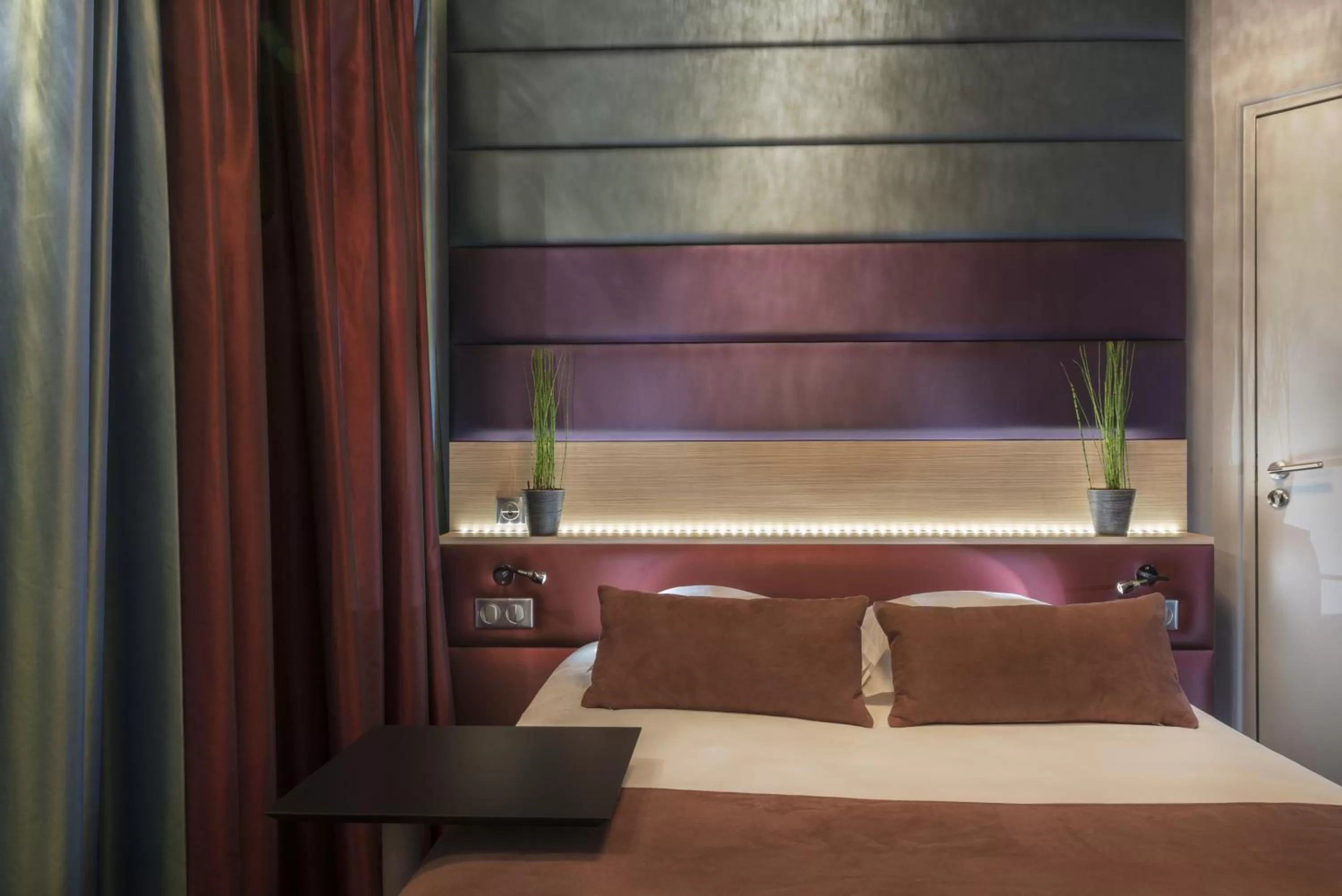 Bedroom, Bed in Le Bon Hôtel