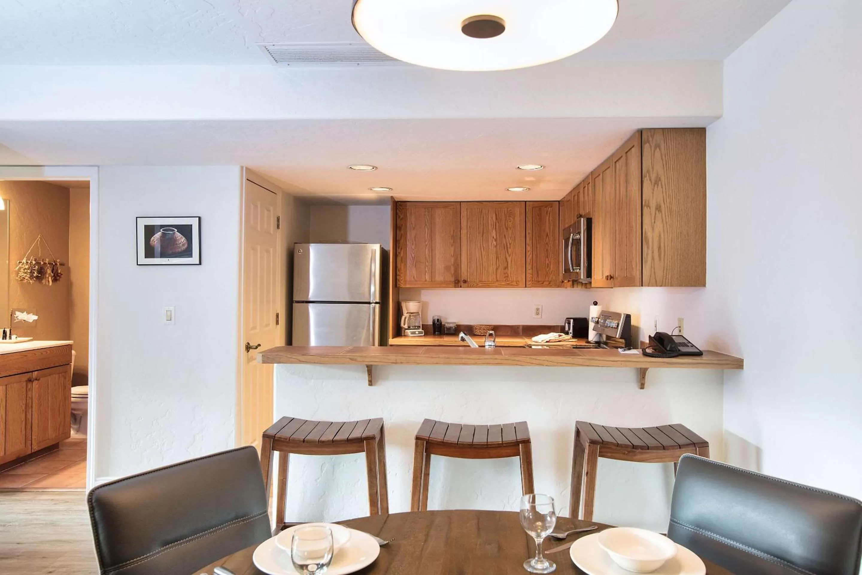 Photo of the whole room in The Inn at Riverwalk