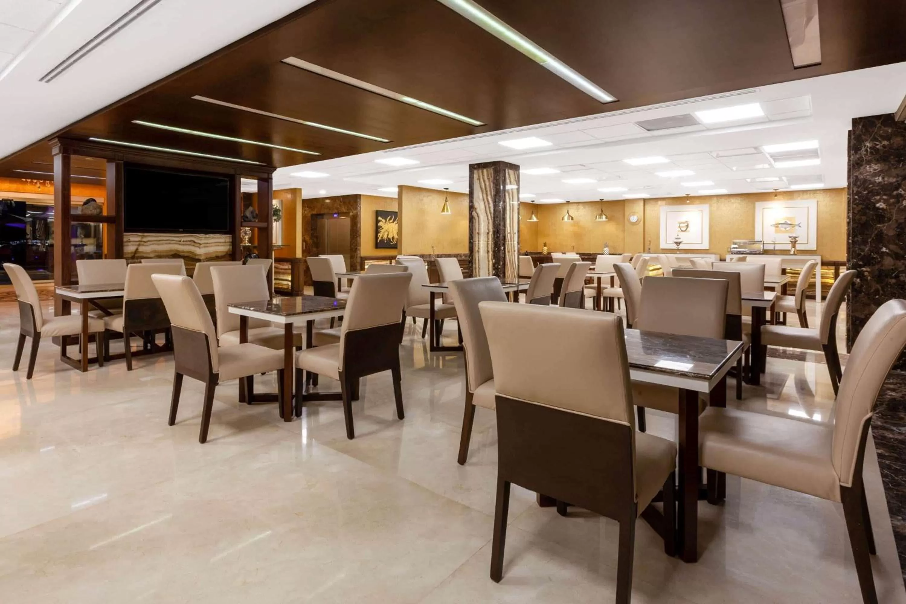 Restaurant/places to eat in Wyndham Torreon