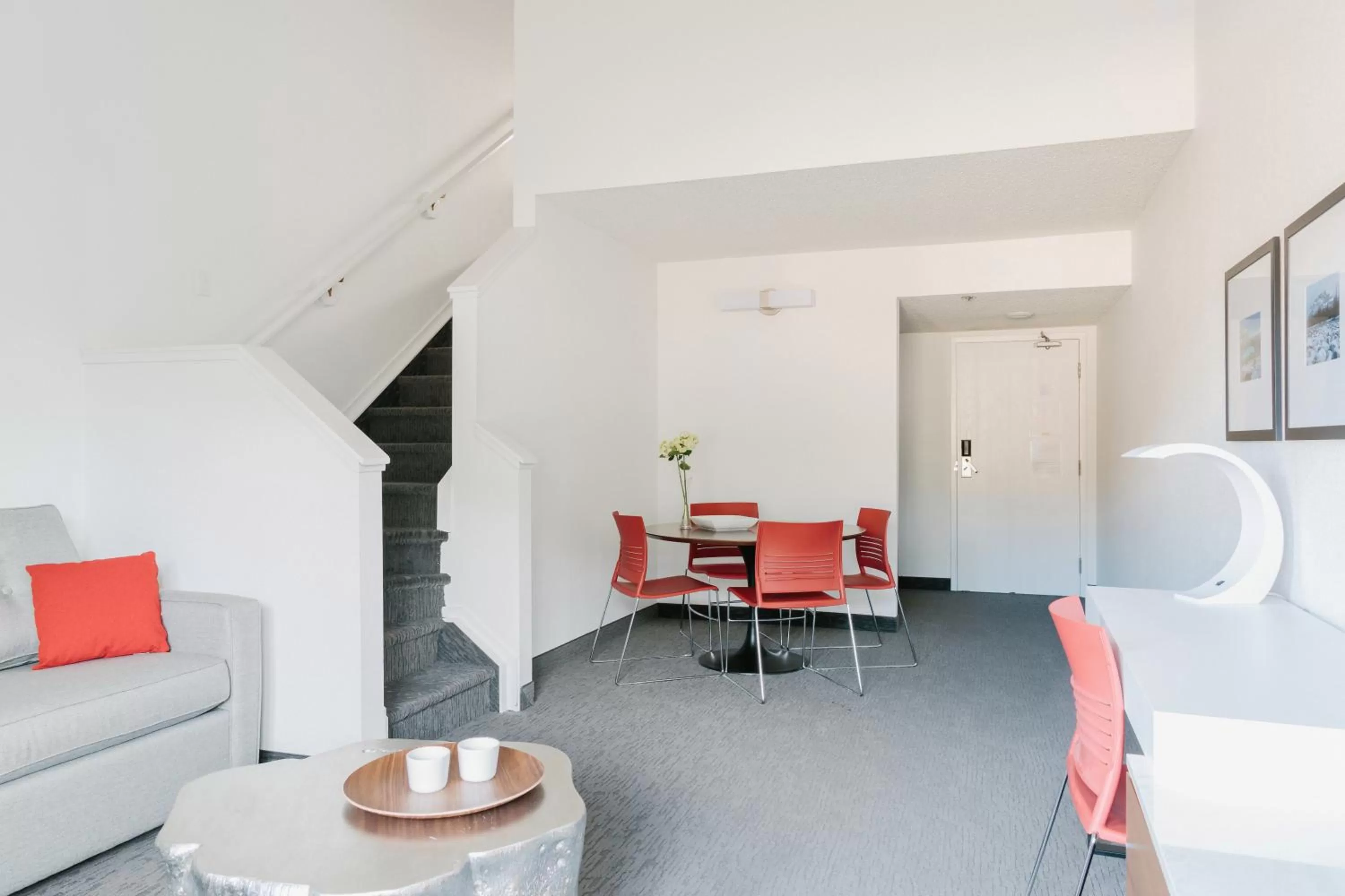 Seating area in Elk + Avenue Hotel