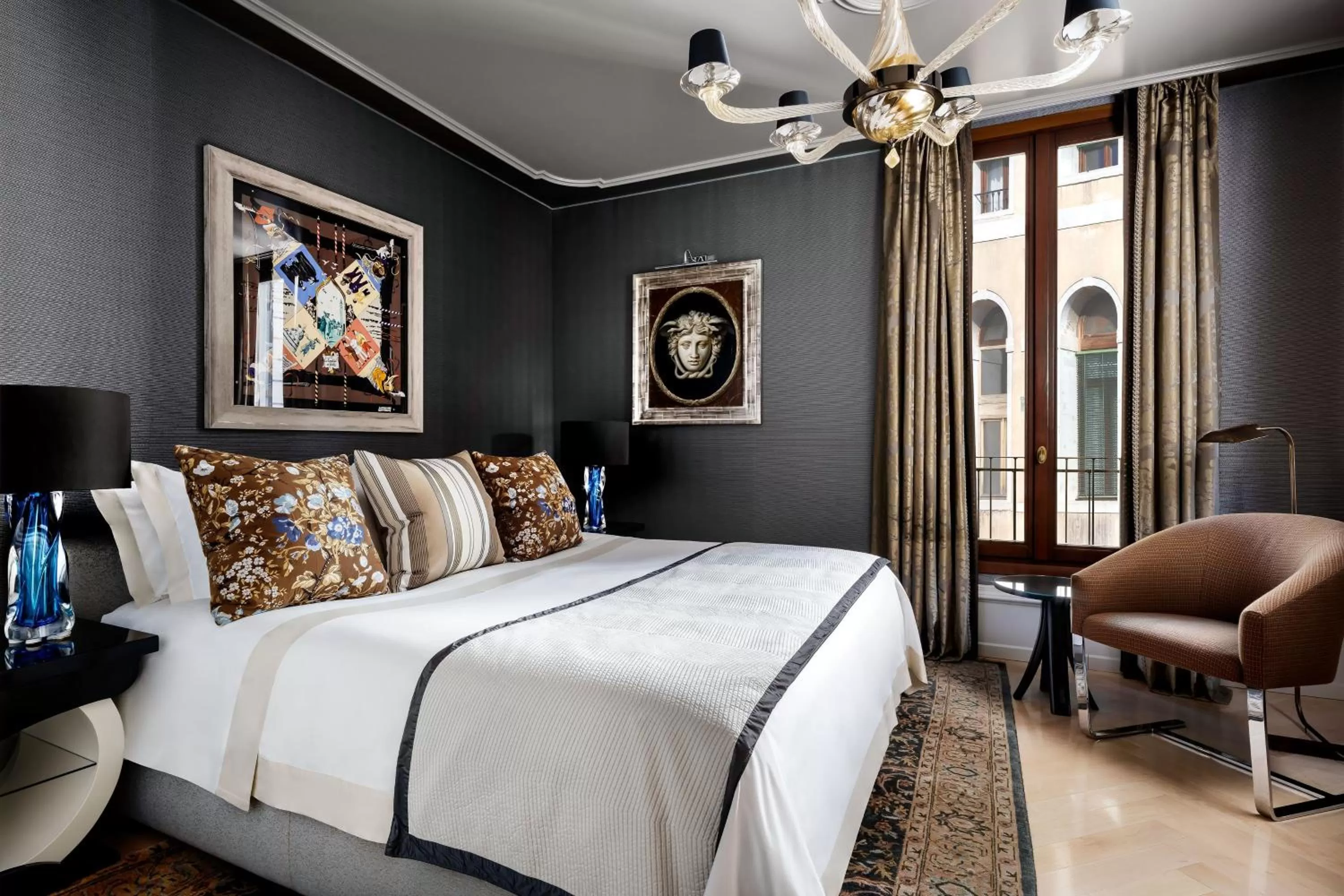 Photo of the whole room, Bed in The Gritti Palace, a Luxury Collection Hotel, Venice