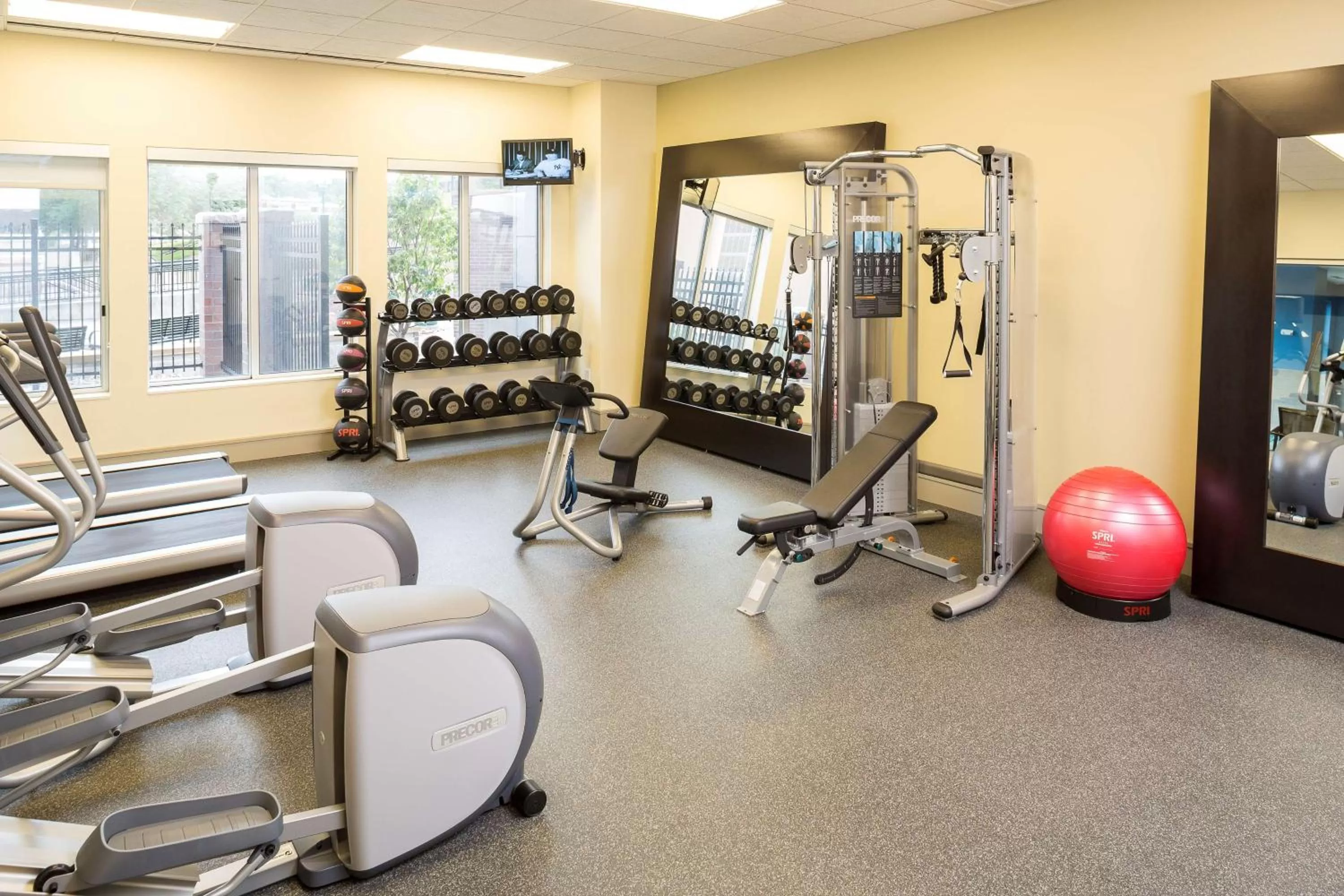 Fitness centre/facilities in Hilton Garden Inn Sioux Falls Downtown