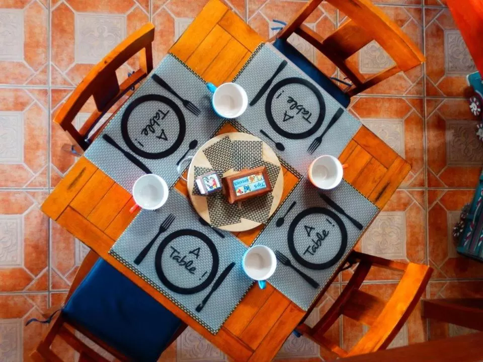 Seating area, Restaurant/Places to Eat in Orosi Lodge