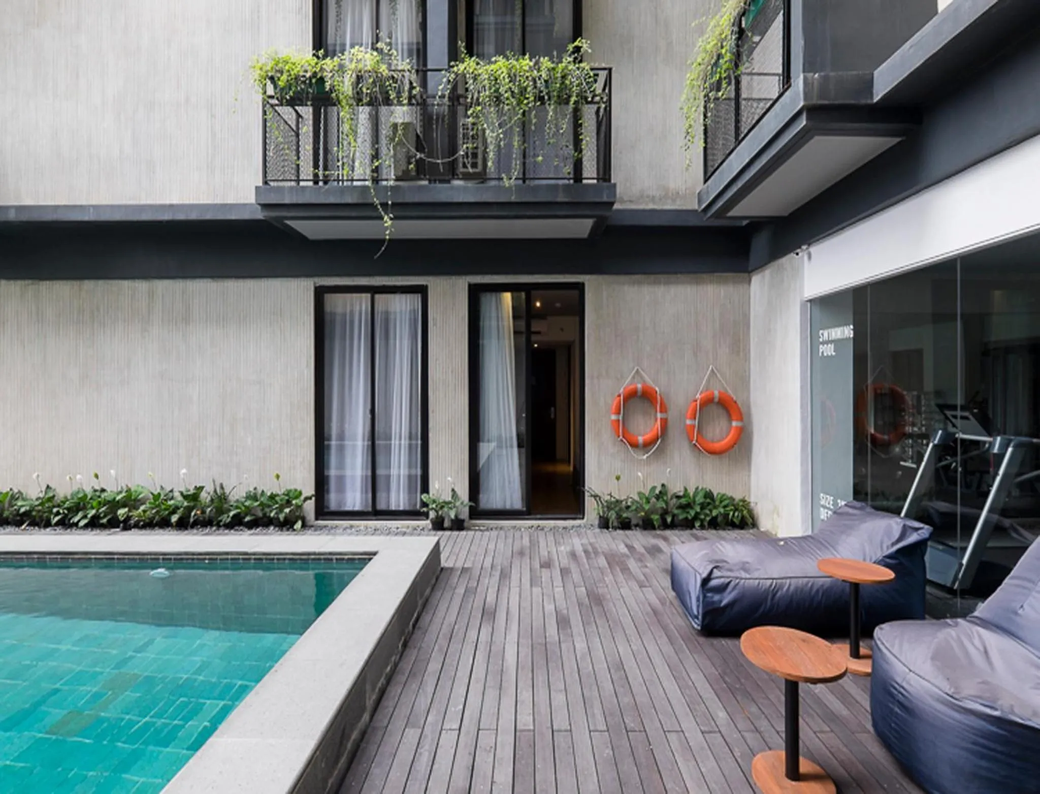 Area and facilities in Park 5 Cilandak