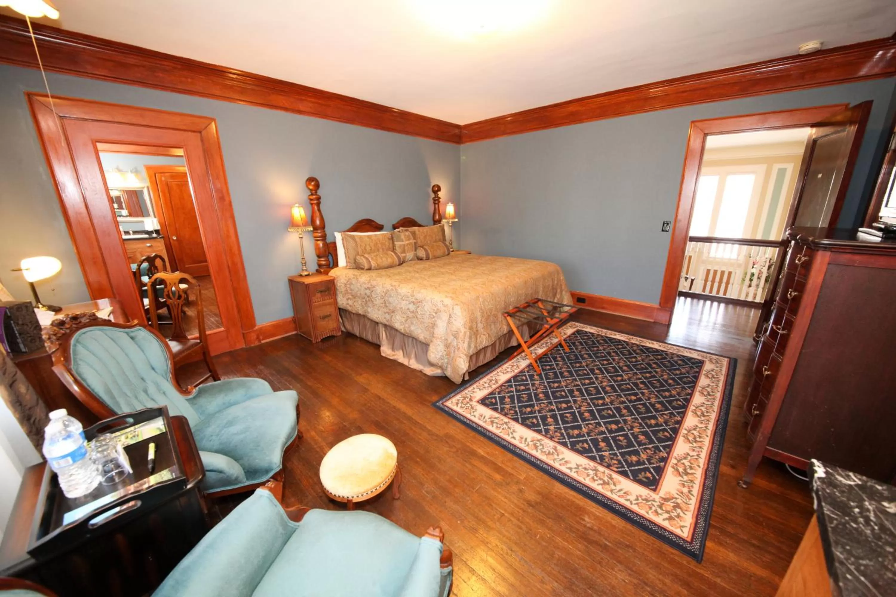 Bed in Leonard at Logan House