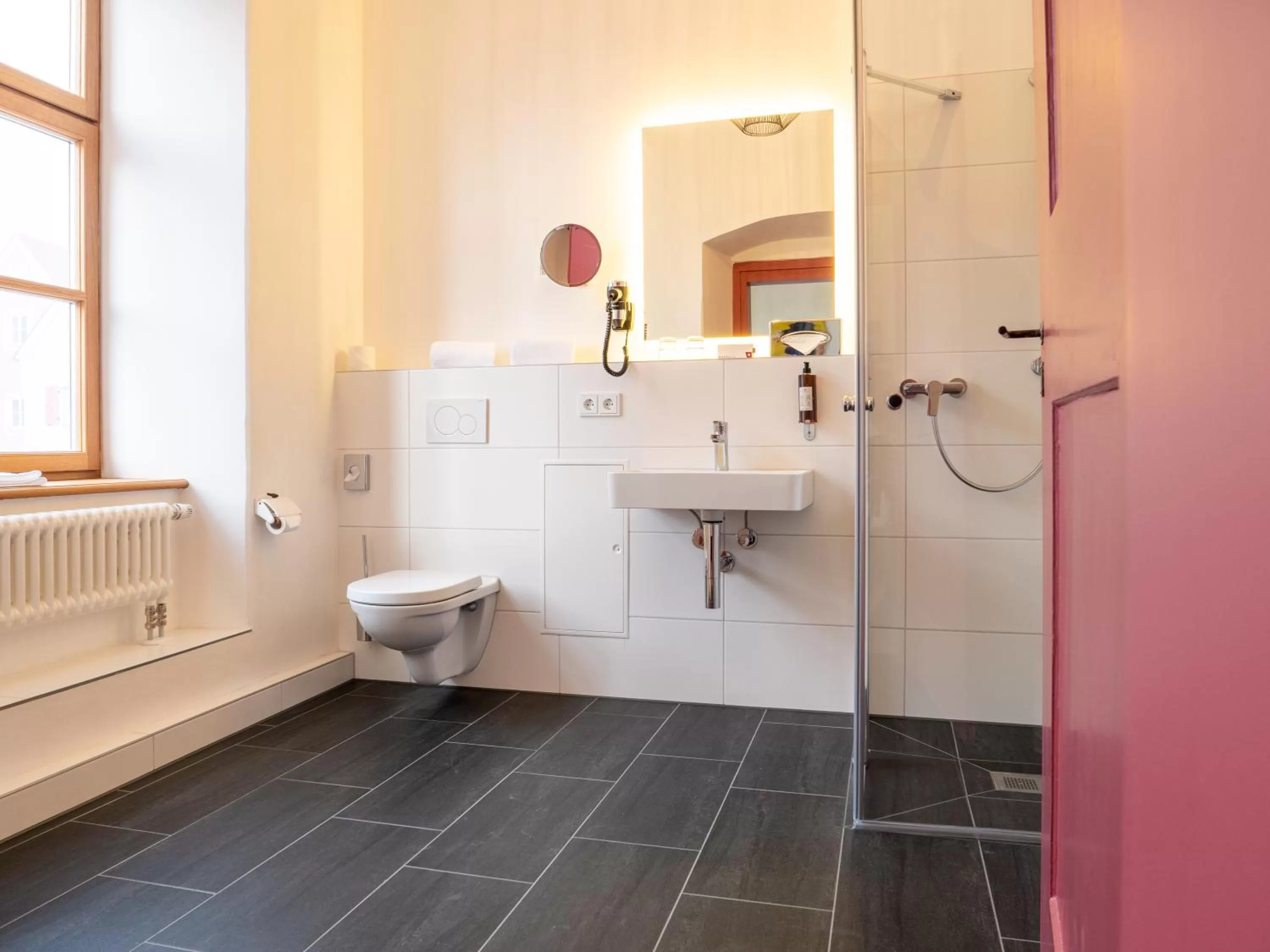 Photo of the whole room in Post Berching