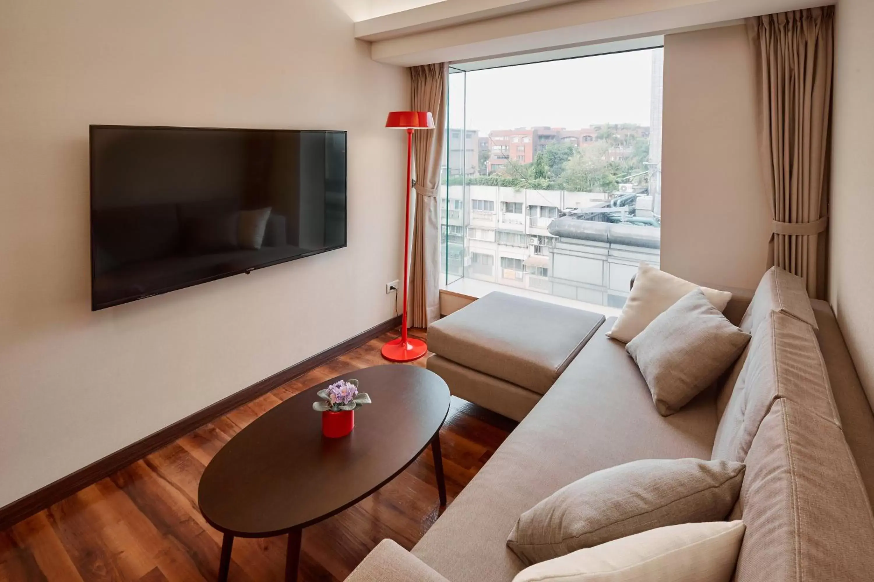 Deluxe Family Suite in Eastin Taipei Hotel Deluxe Family Suite in Eastin Taipei Hotel