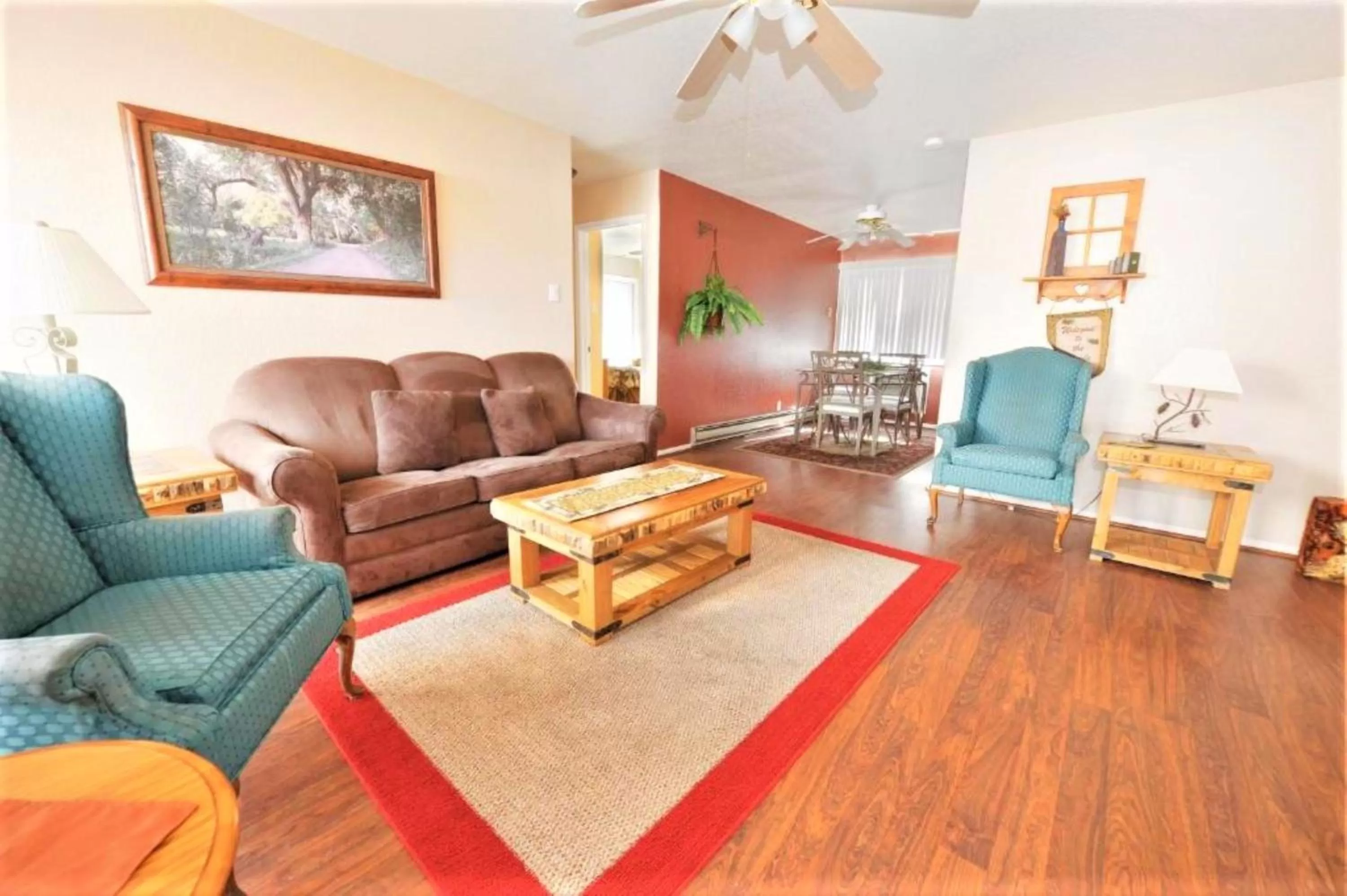 Living room in Pinecliff Village Resort