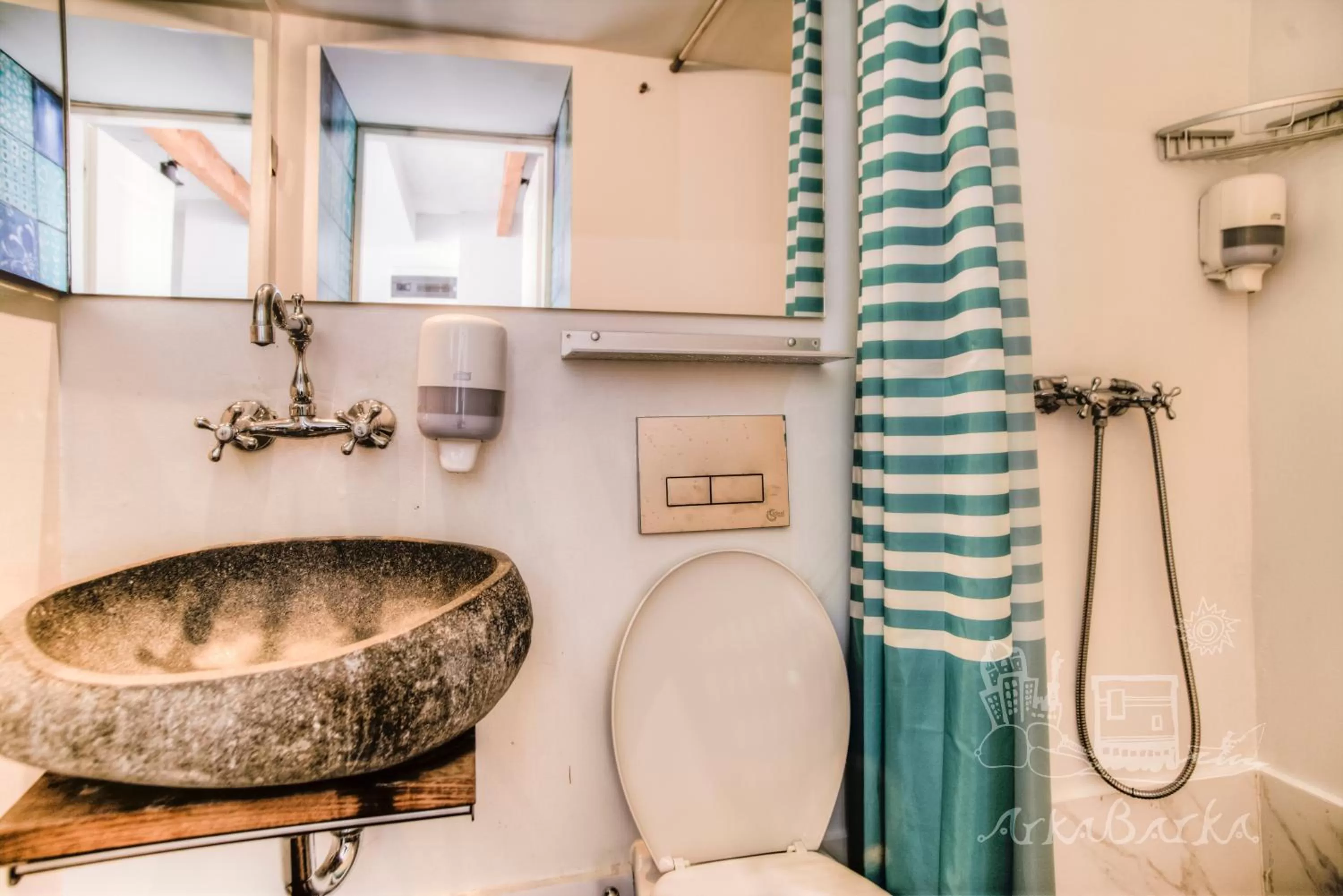 Shower, Bathroom in ArkaBarka 2- Floating Dream Rooms and Apartments