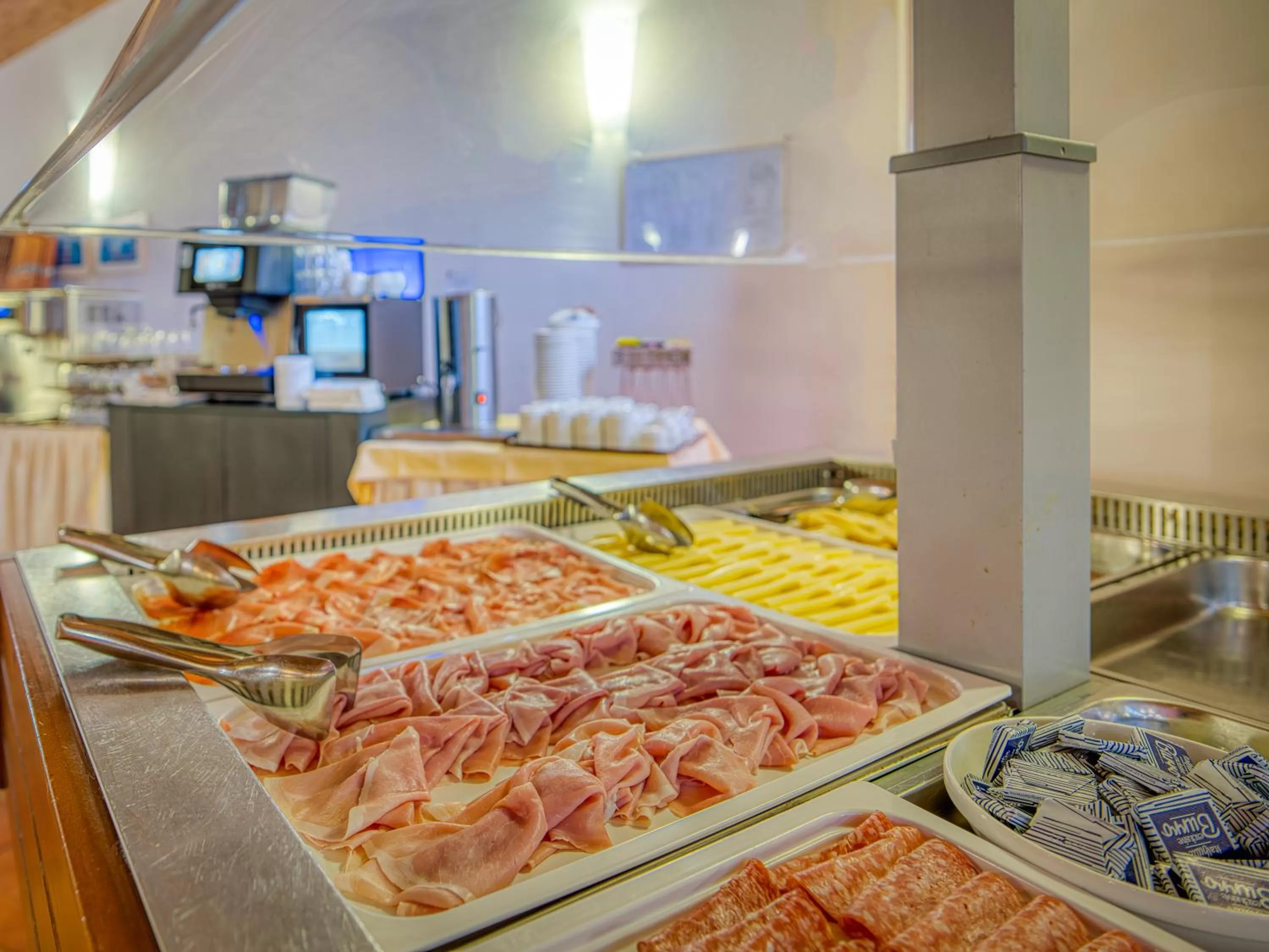 Restaurant/places to eat in Active Hotel Paradiso