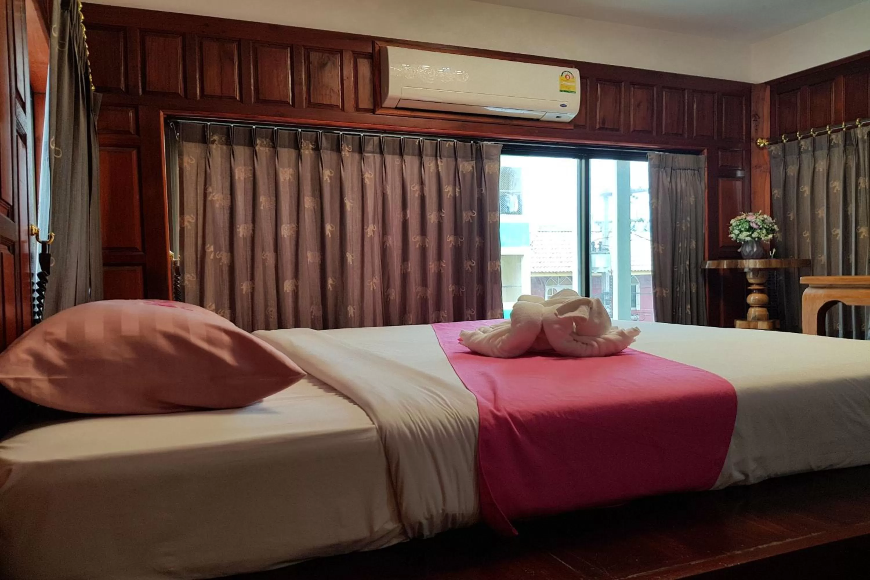 Bedroom, Bed in Poonsook Phitsanulok Hotel SHA Plus