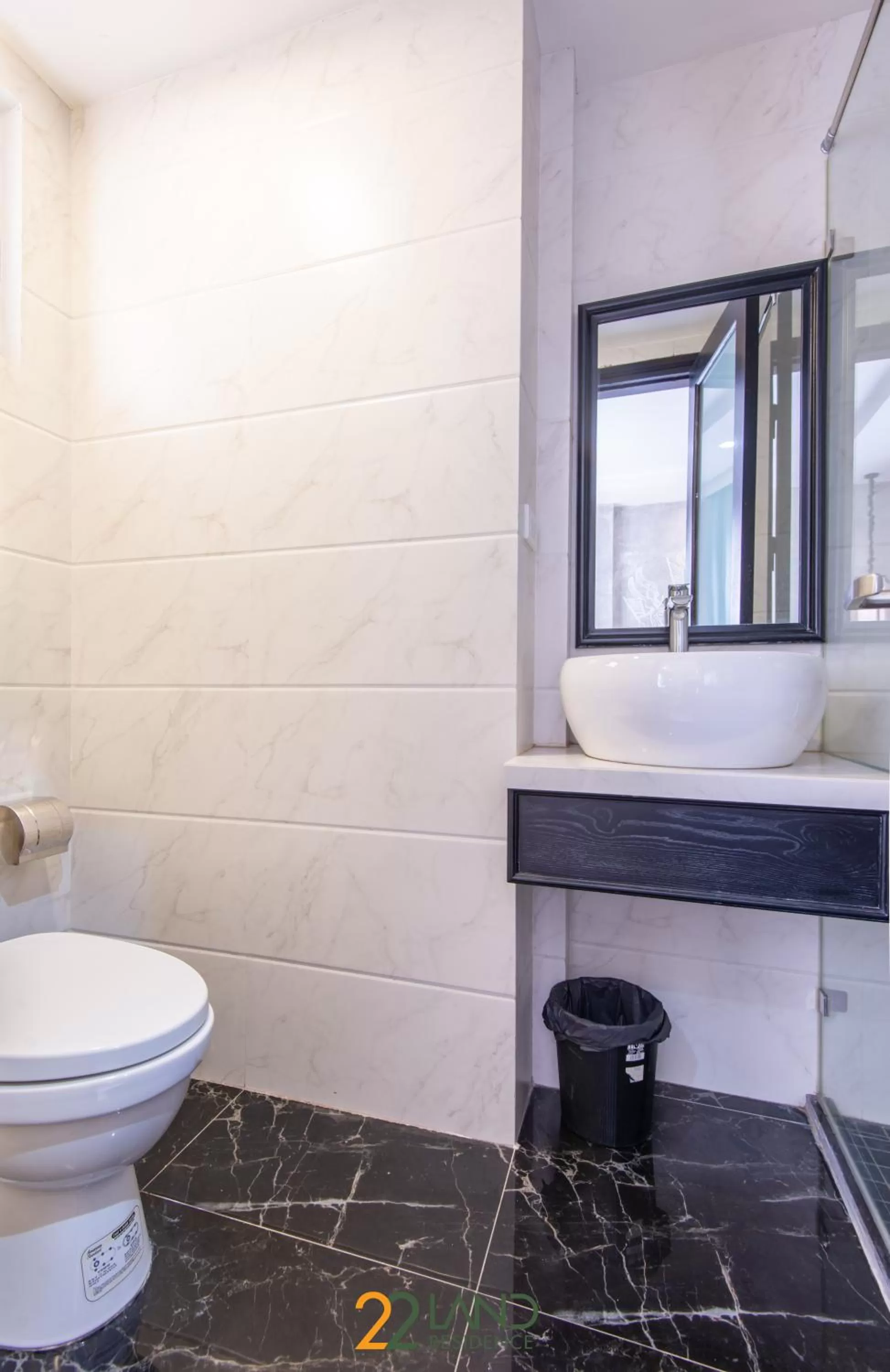 Toilet, Bathroom in 22Land Residence Hotel & Spa 52 Ngo Huyen