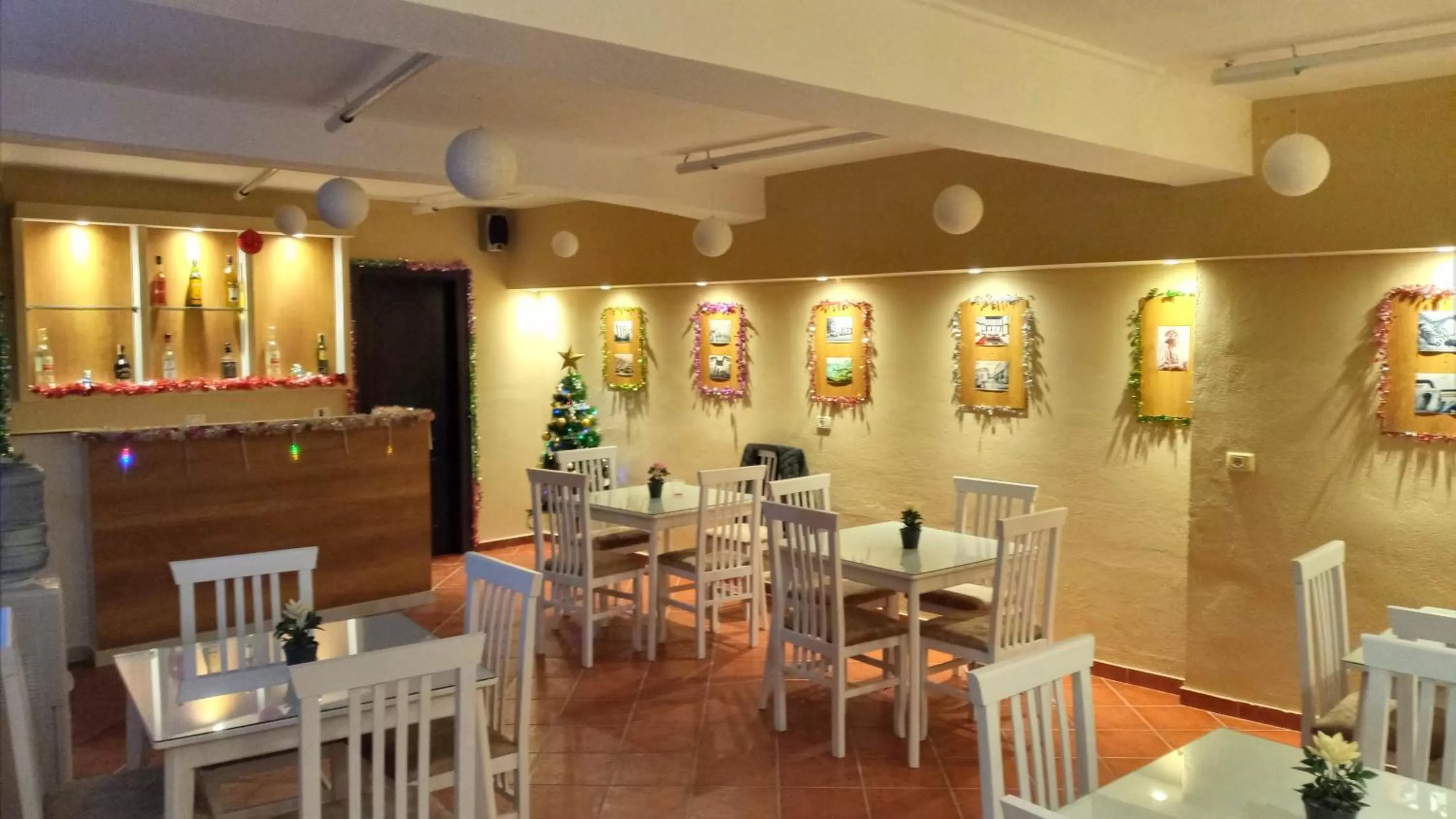 Restaurant/Places to Eat in Hotel Bebej Tradicional