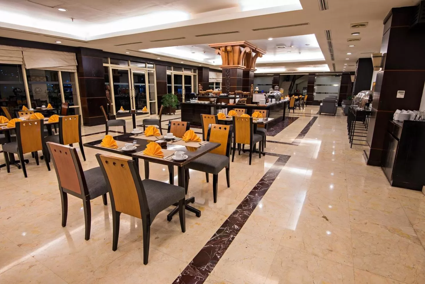 Restaurant/places to eat in Swiss-Belhotel Papua