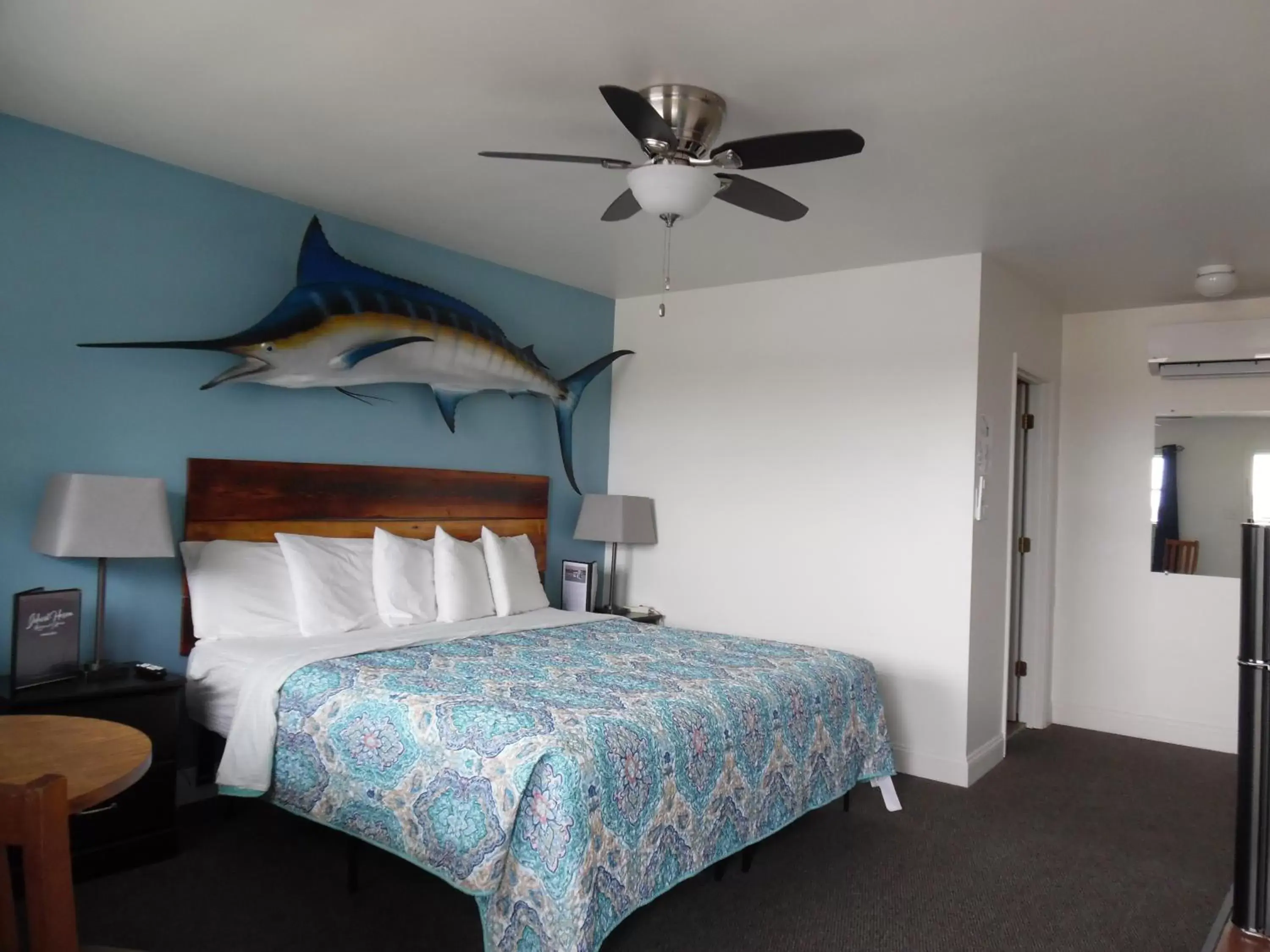 King Room in Wachapreague Inn - Motel Rooms King Room in Wachapreague Inn - Motel Rooms