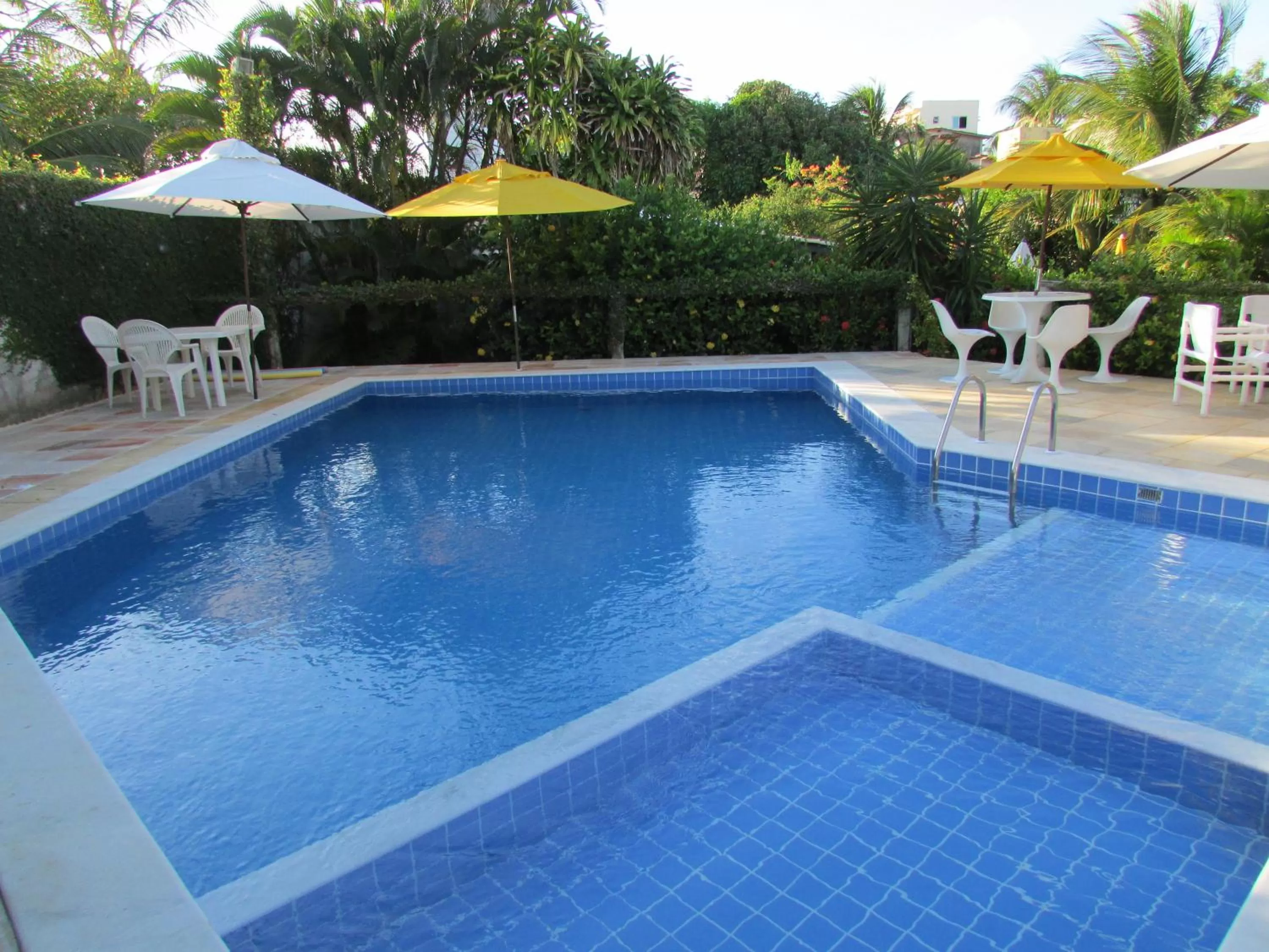 Swimming Pool in Pousada Ipitanga IV