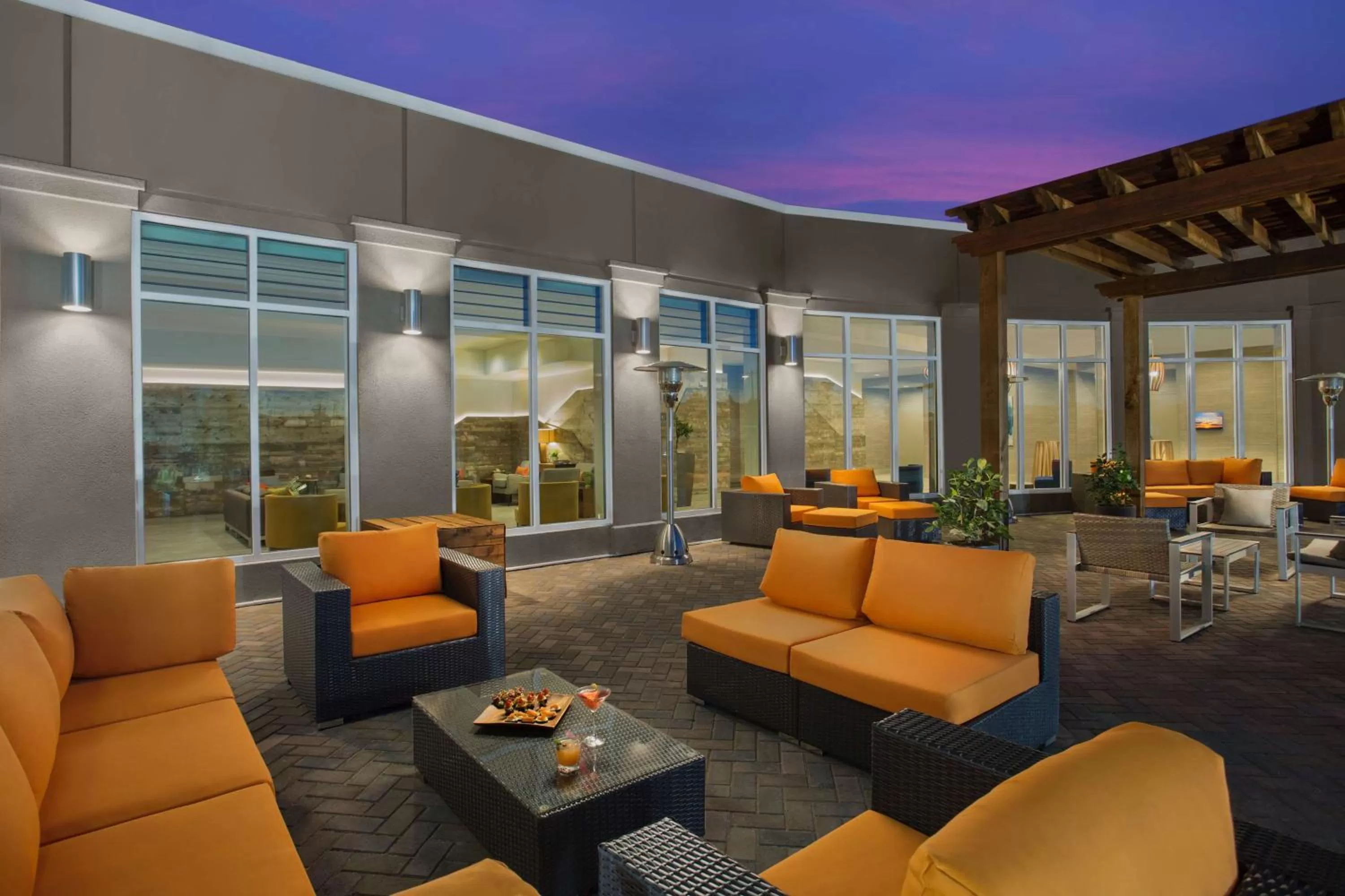 Patio in Hilton Garden Inn Lubbock