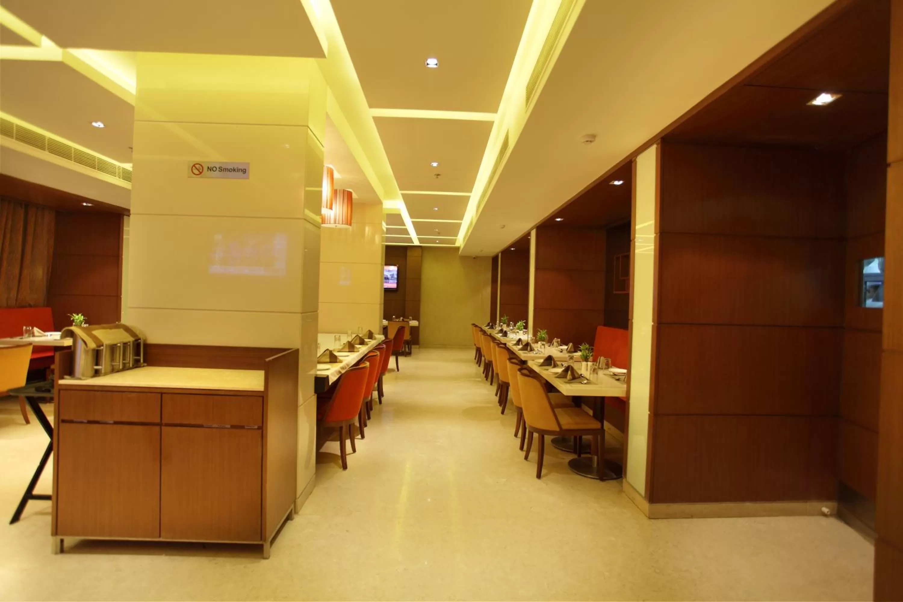 Restaurant/places to eat in Comfort Inn Legacy