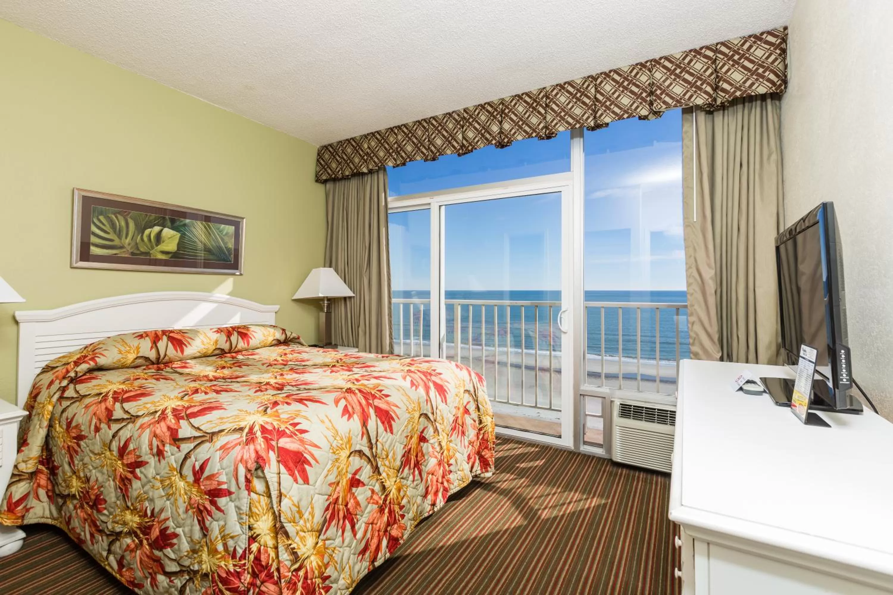 Two-Bedroom Apartment in Maritime Beach Club