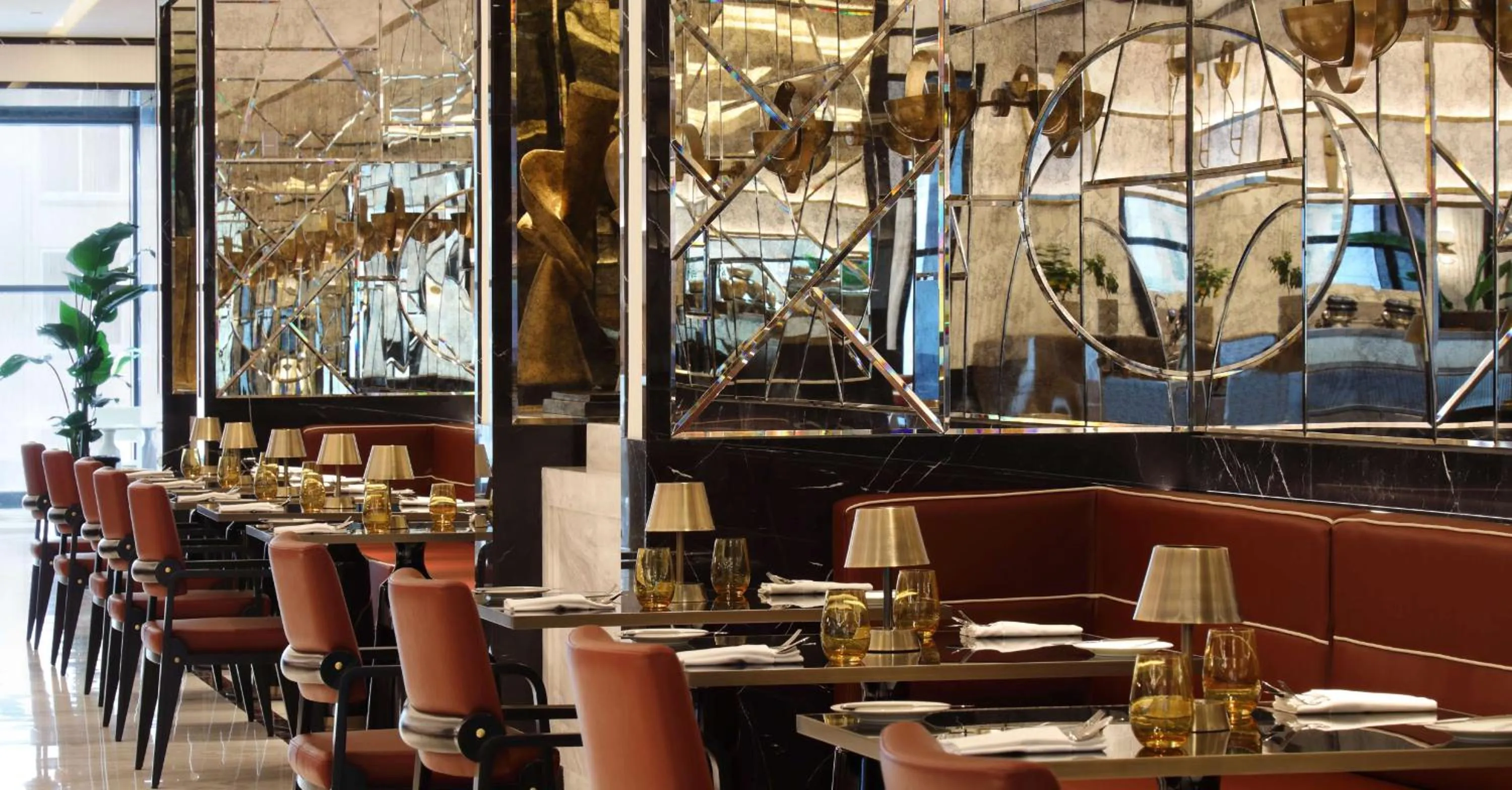 Restaurant/places to eat in Waldorf Astoria Doha West Bay