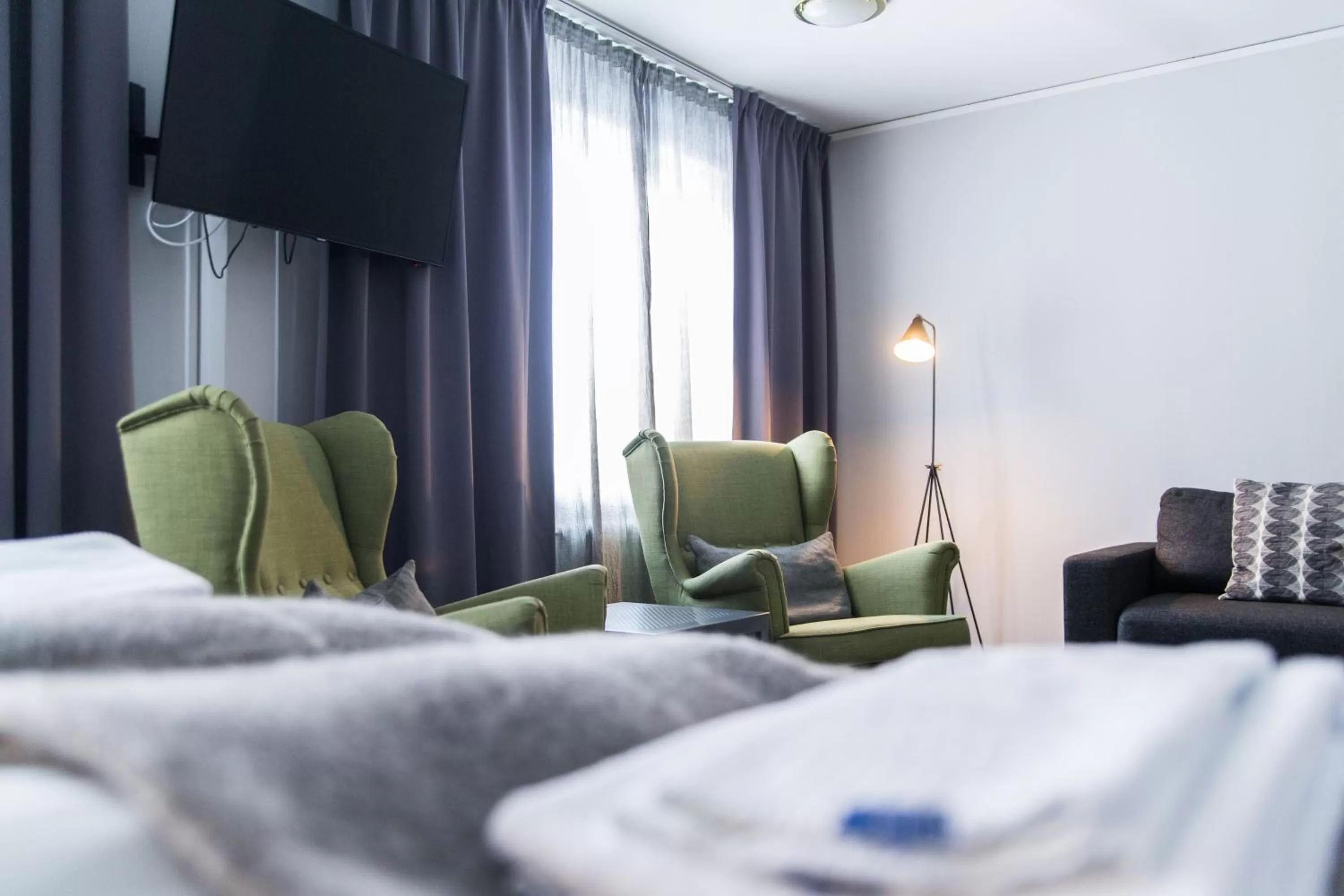 Property building in SPiS Hotel & Hostel