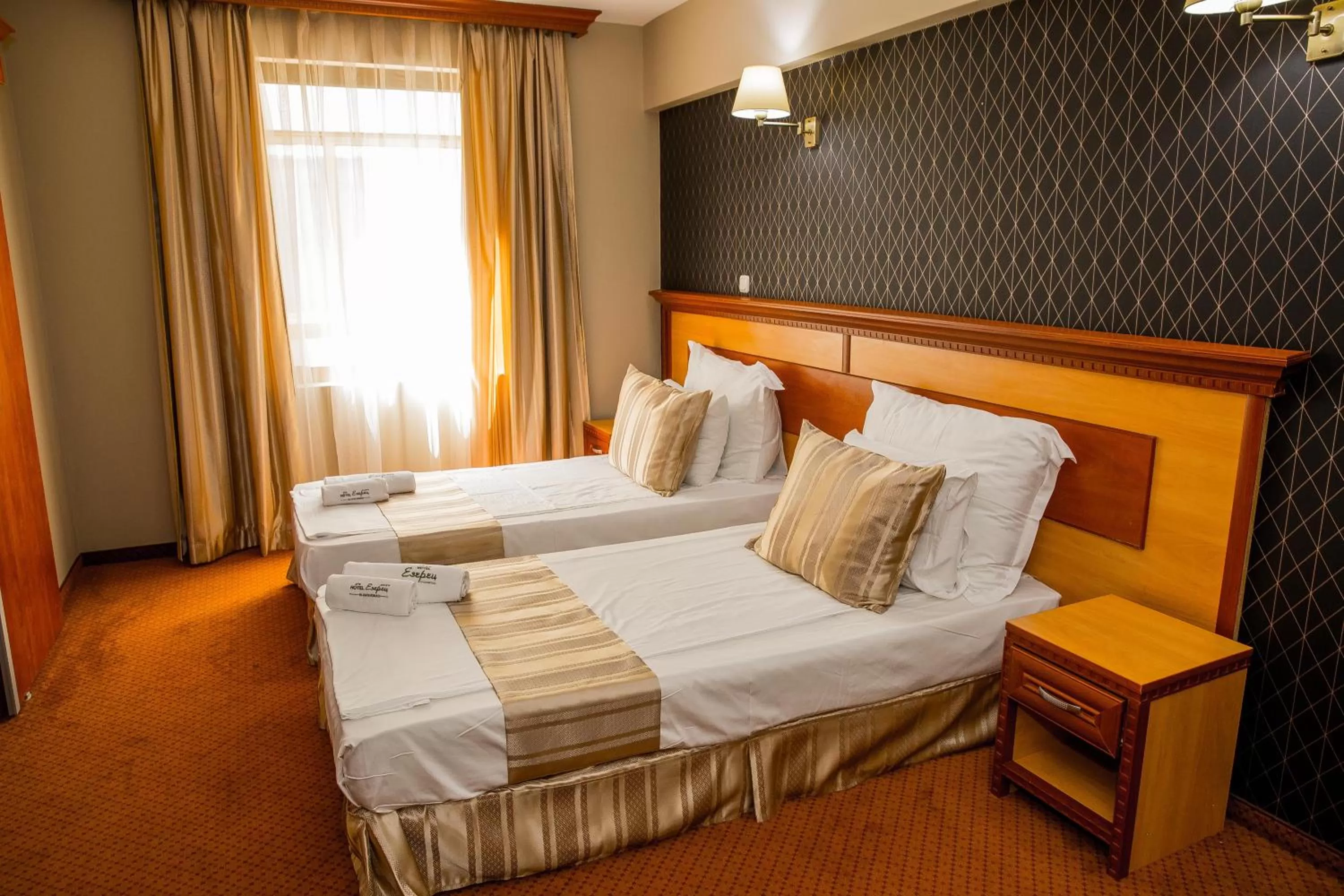 Bathroom, Bed in Spa Hotel Ezeretz Blagoevgrad