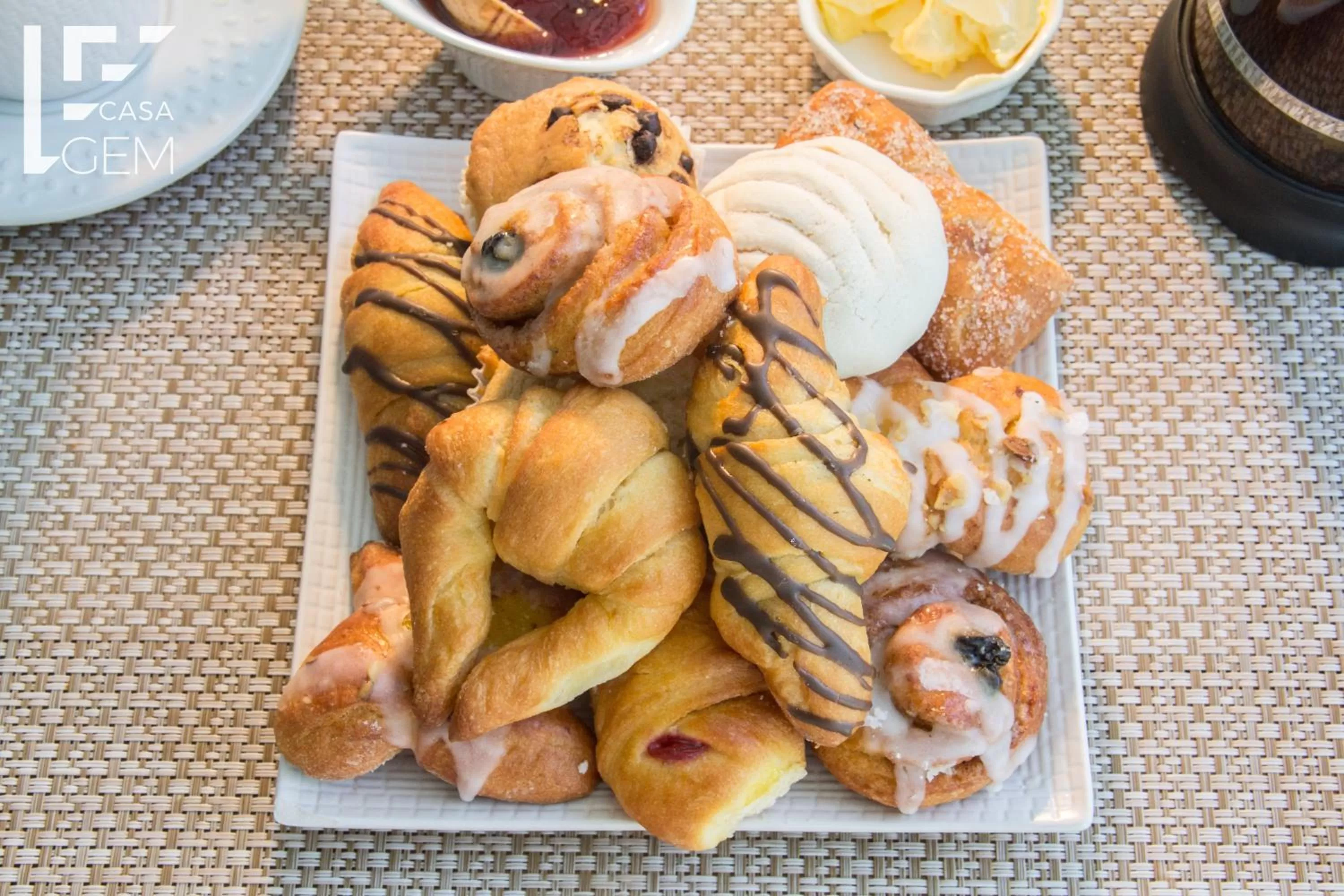 Restaurant/places to eat in Casa Gem B&B