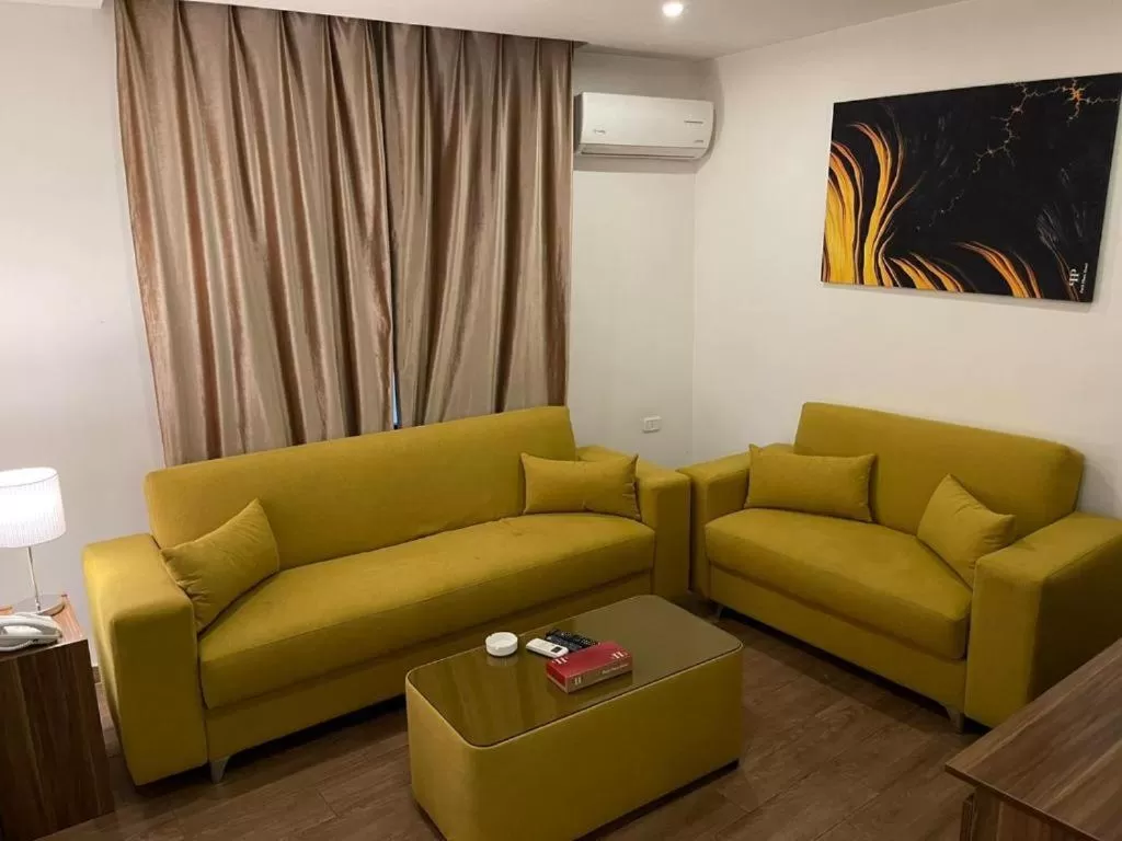 Seating Area in Park Plaza Hotel