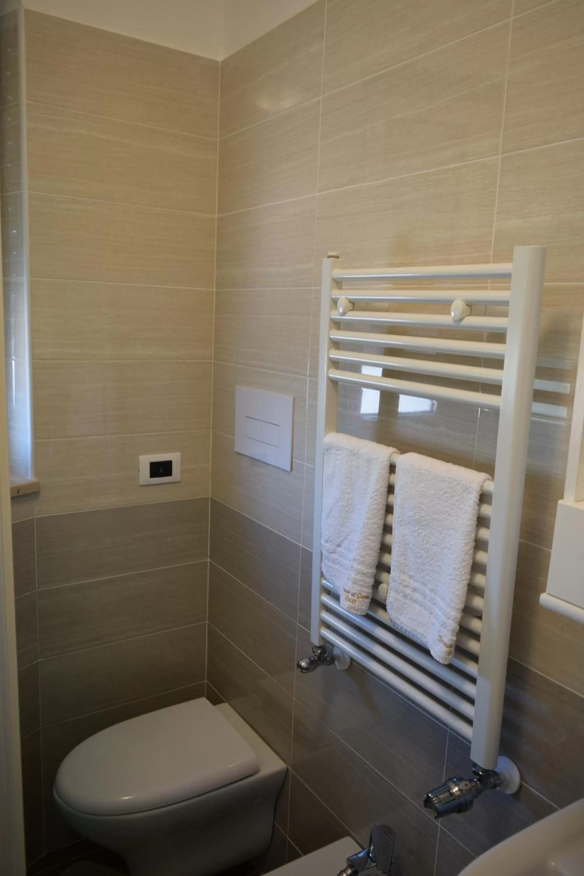 Toilet in DomuS al Corso B&B