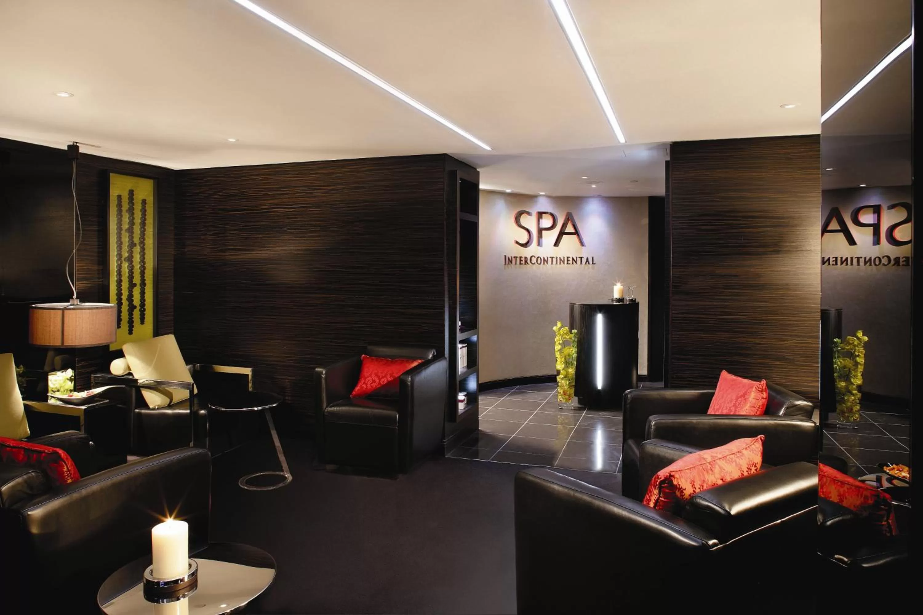 Spa and wellness centre/facilities in InterContinental London Park Lane by IHG