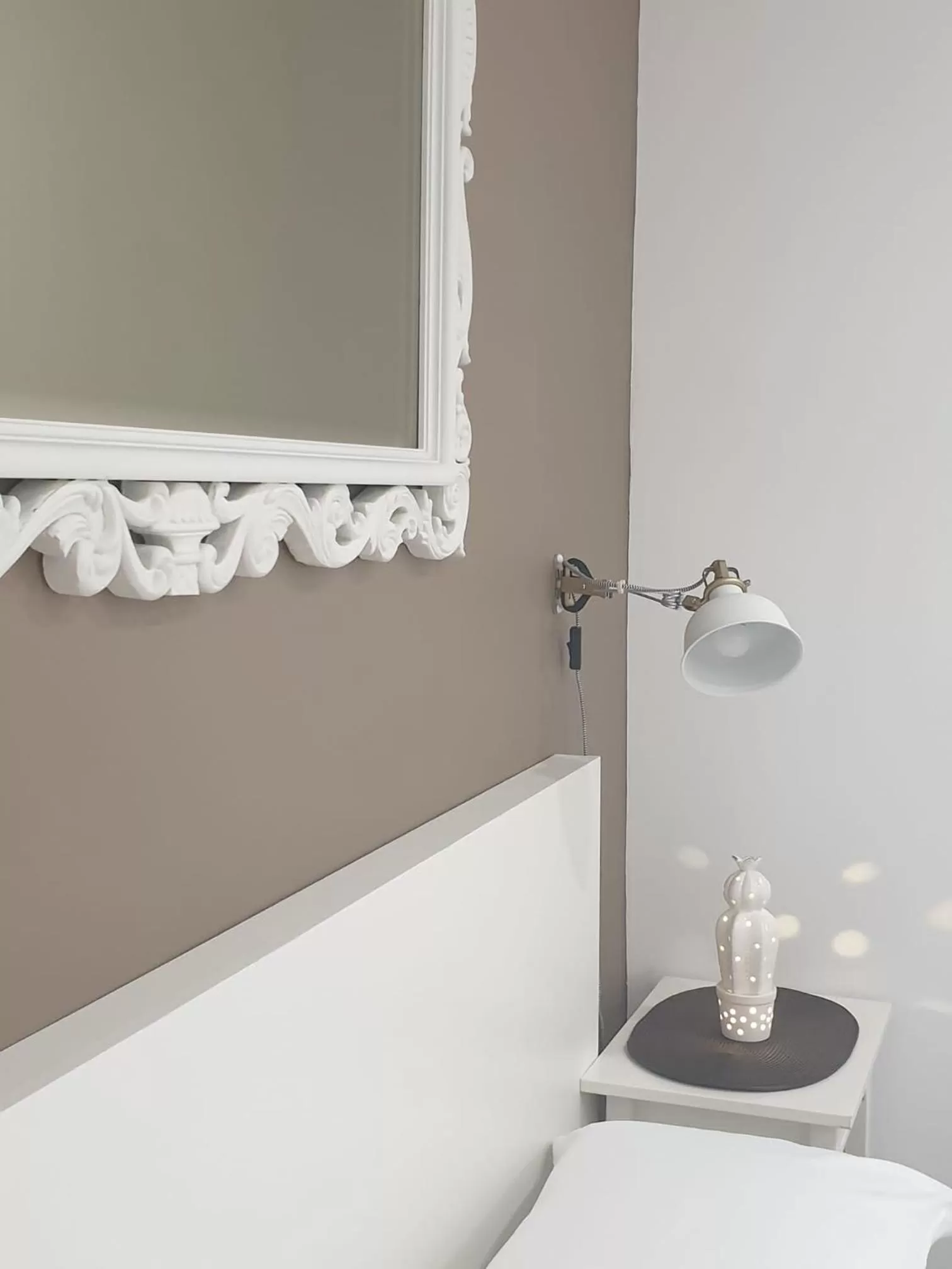 Decorative detail in Comeacasa B&B