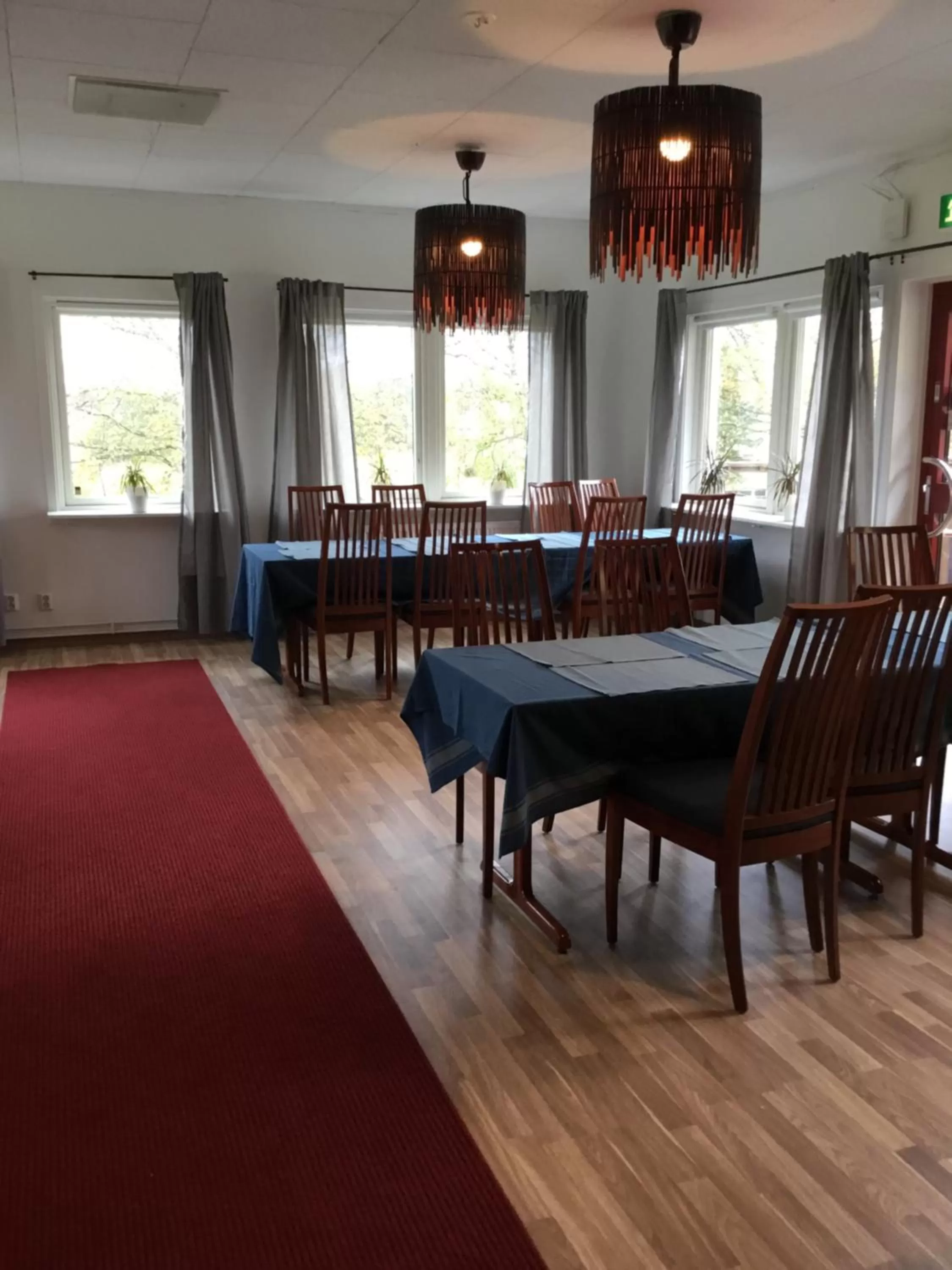 Restaurant/places to eat in Dagsholm Hotell