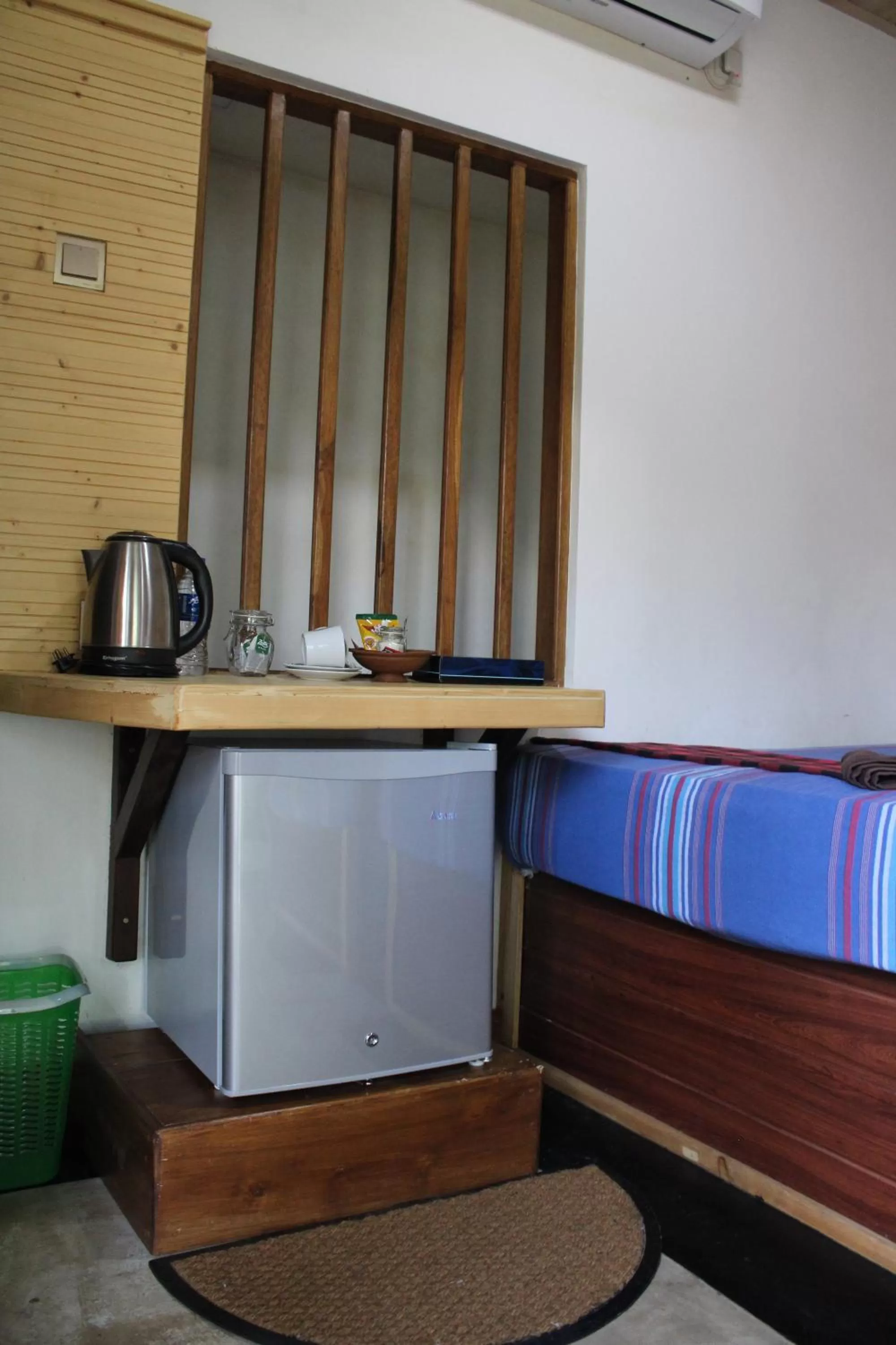 Kitchen/Kitchenette in Green Cottage