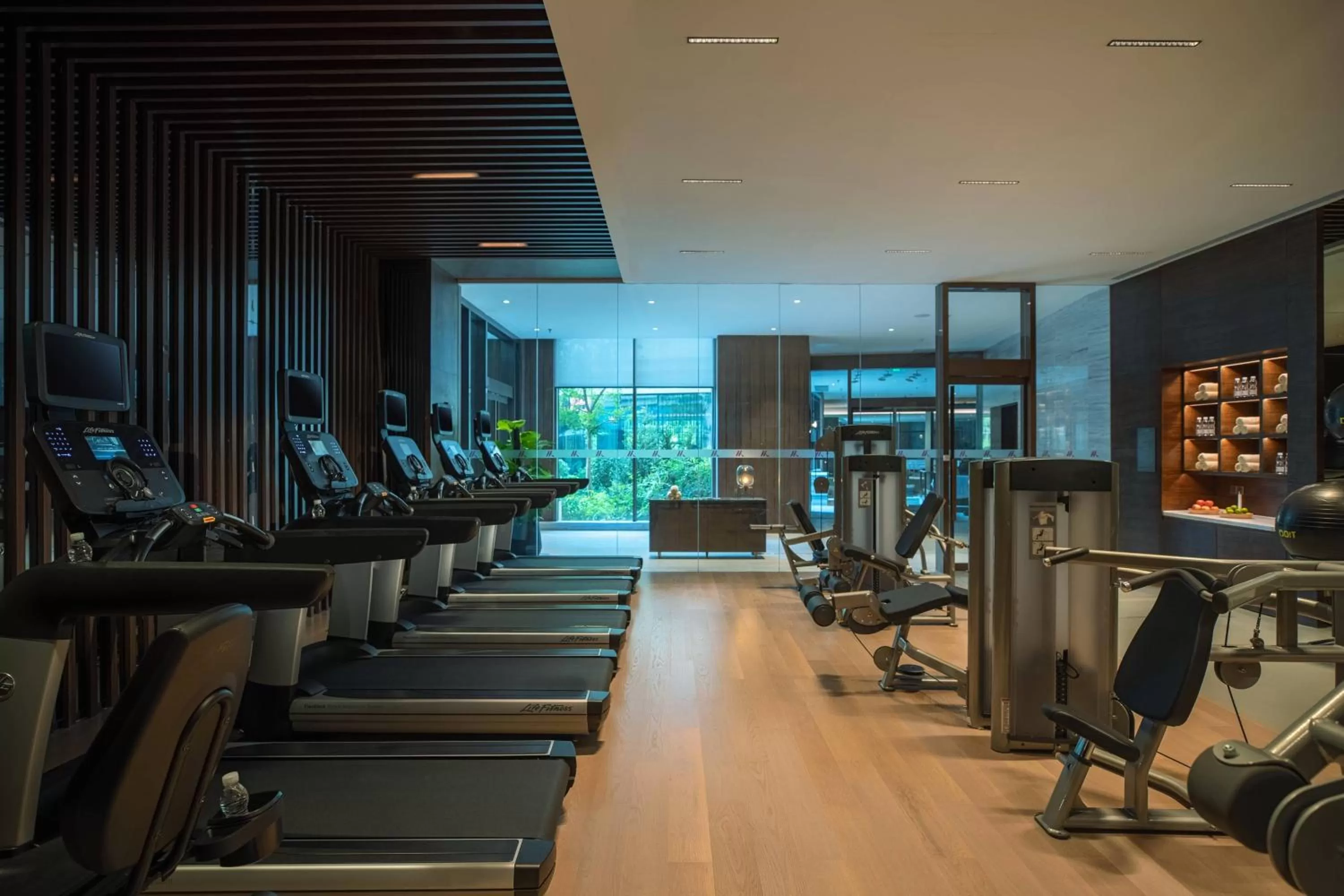 Fitness centre/facilities in Beijing Marriott Hotel Changping