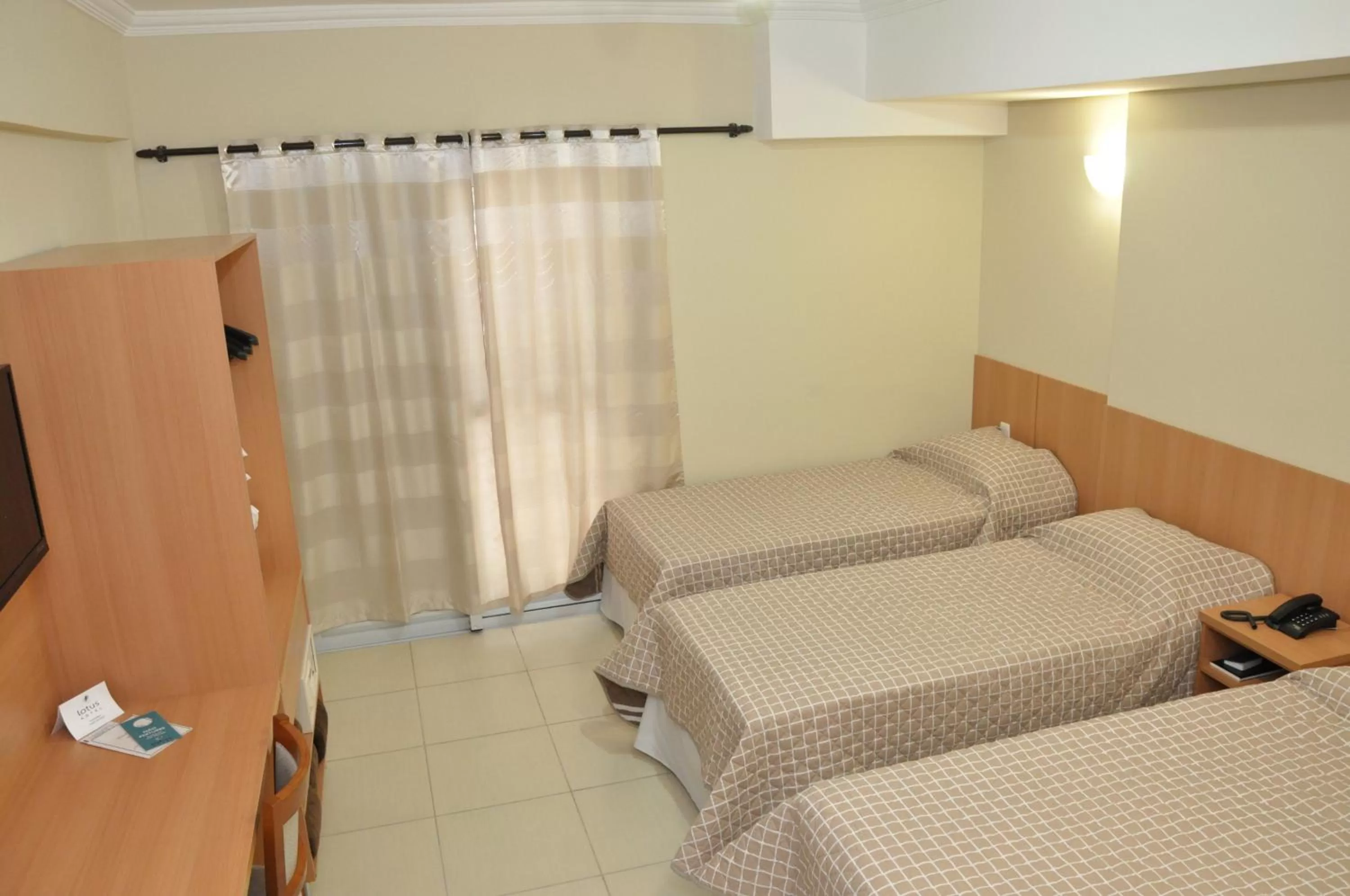 Bed in Lotus Hotel - à 6 km do Santuário de Aparecida-SP