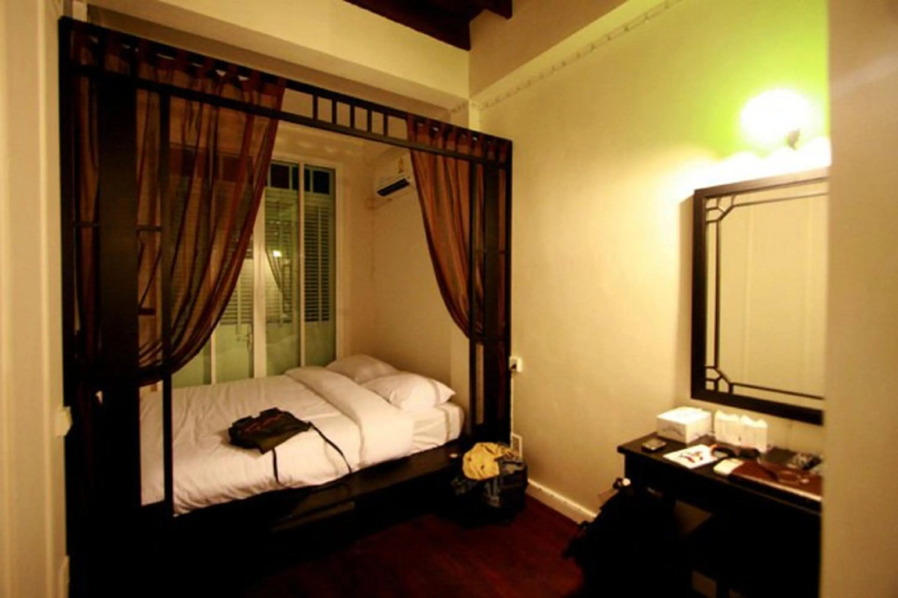 Standard Double Room with Balcony in 99 Oldtown Boutique Guesthouse SHA EXTRA PLUS