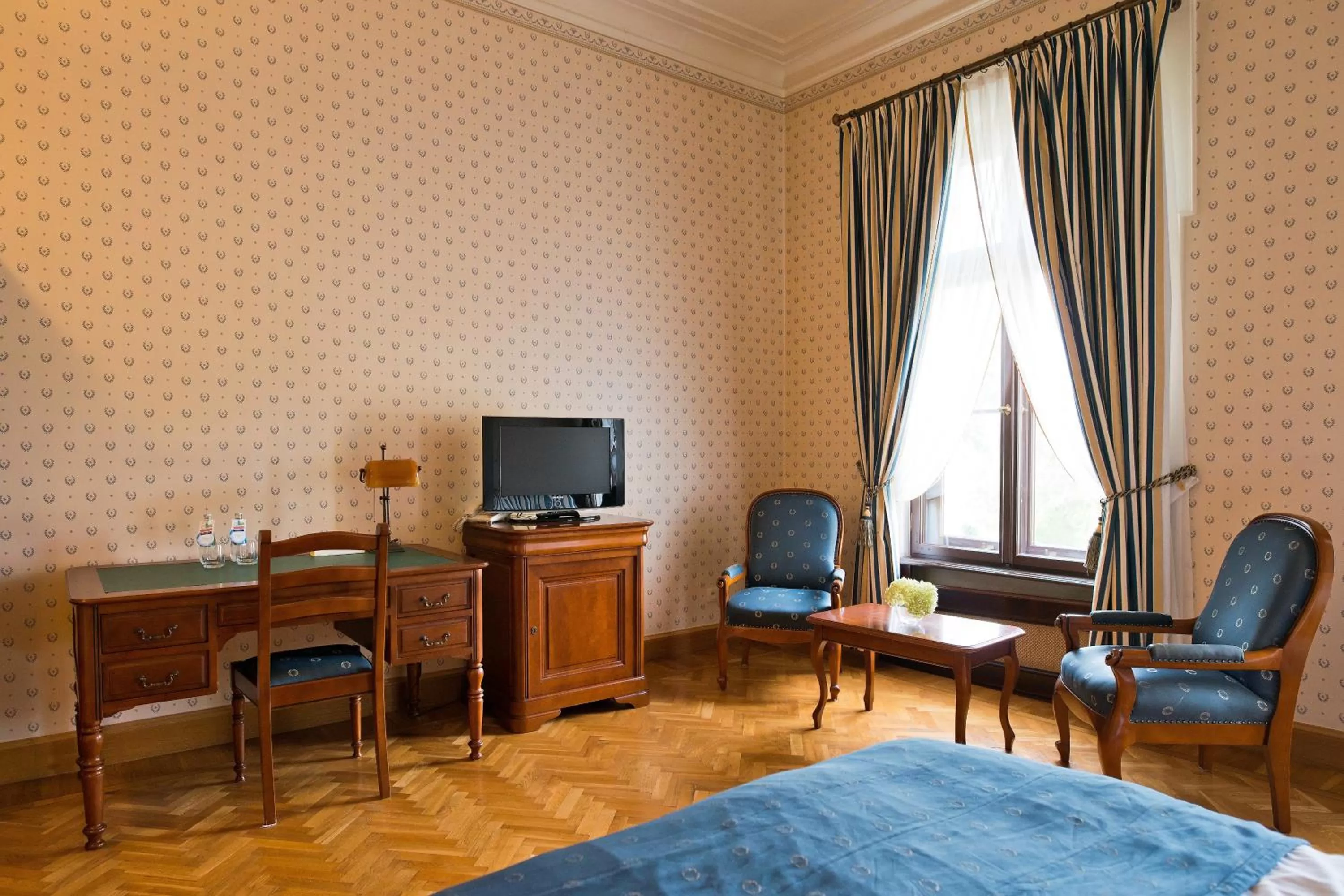 Photo of the whole room, TV/Entertainment Center in Pałac Wiejce