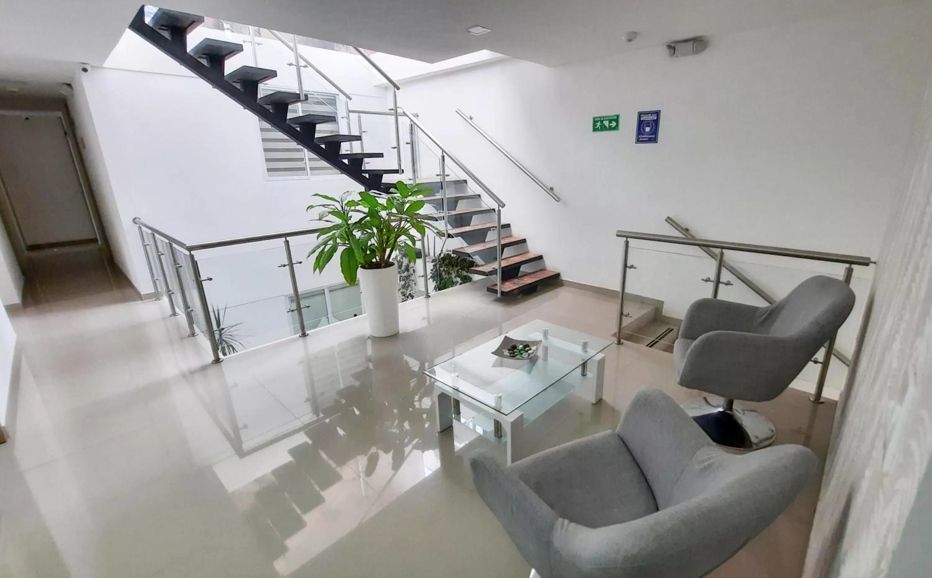 Bayit Tov Circunvalar Hotel