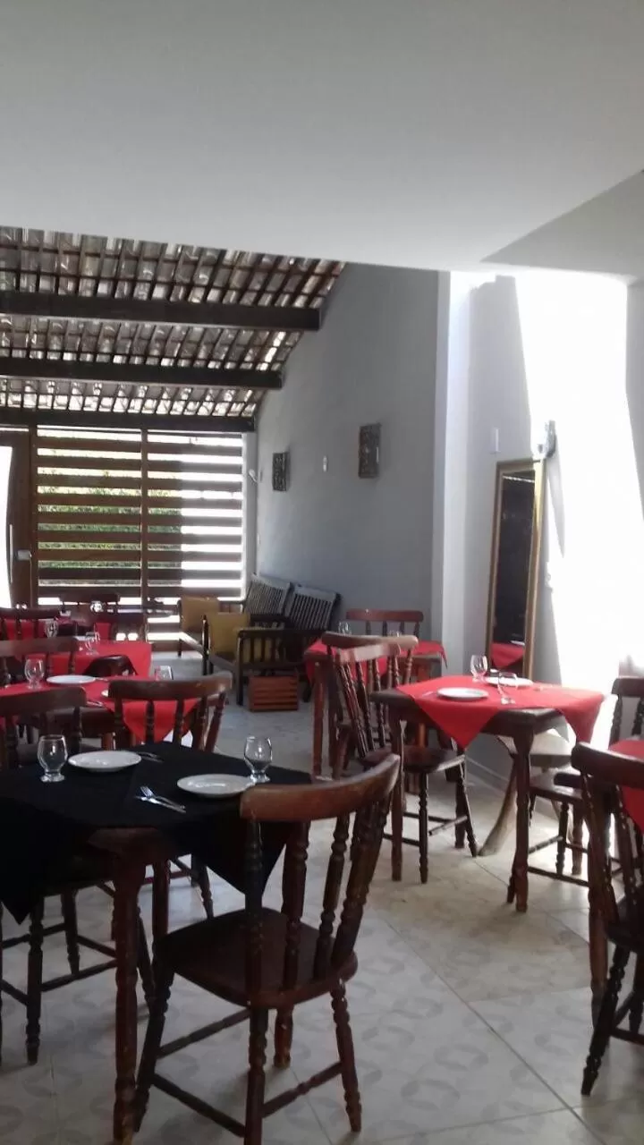 Property building, Restaurant/Places to Eat in Pousada Boa Vida