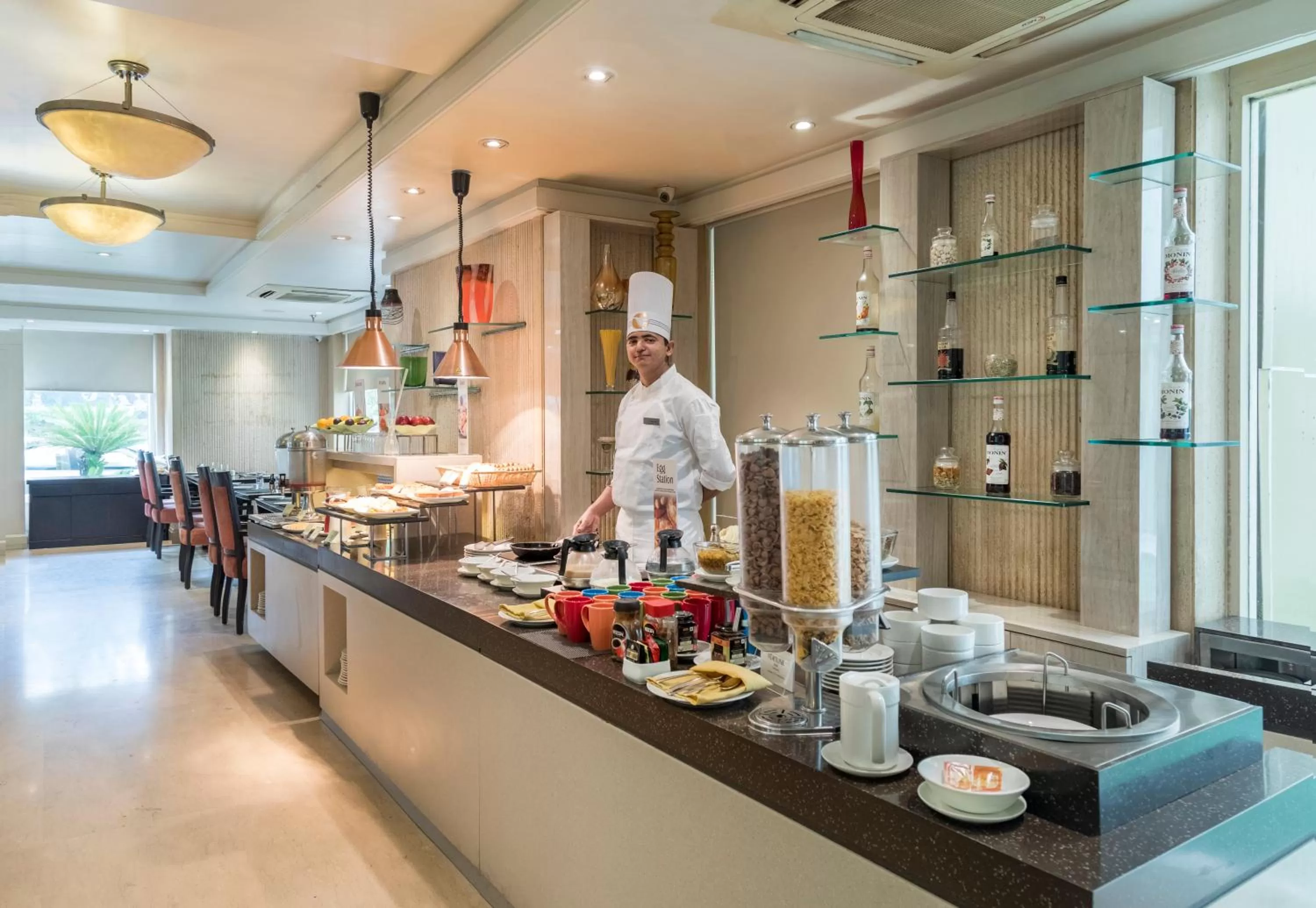 Food and drinks in Fortune Park, Ahmedabad - Member ITC Hotels' Group
