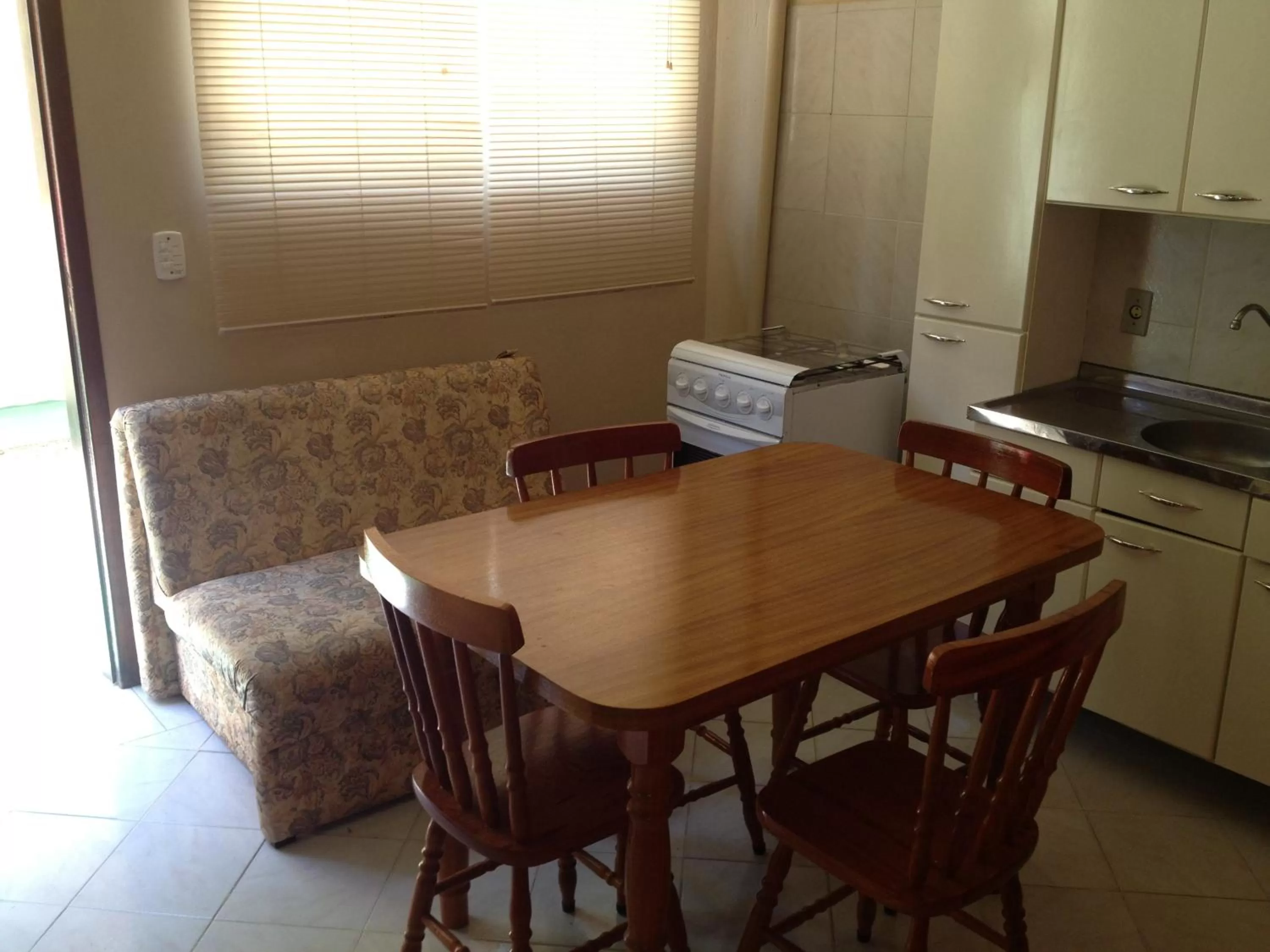 Kitchen or kitchenette in Apart da Cachoeira