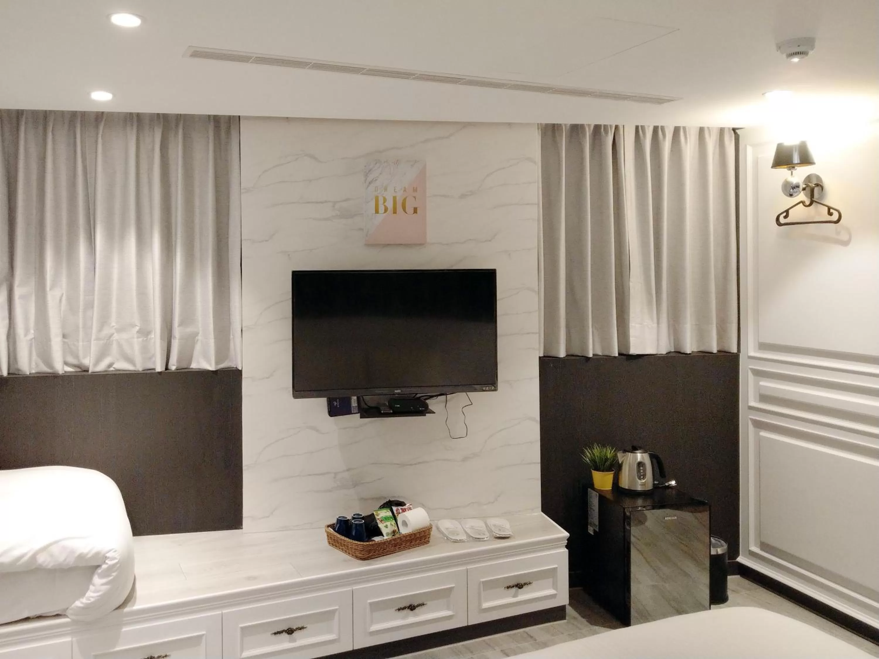 TV/Entertainment Center in K HOTEL