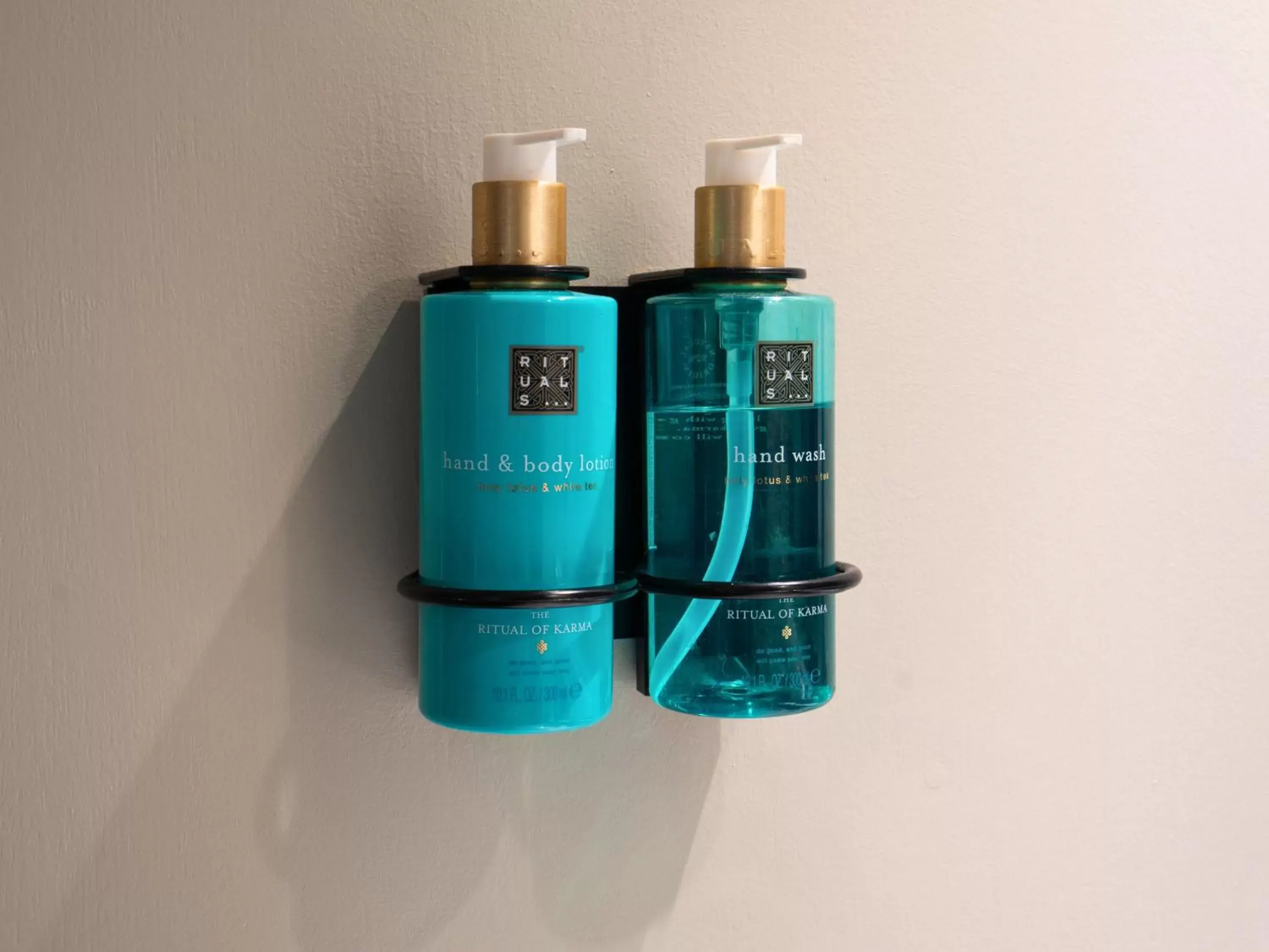 Deluxe Room in Villiers Hotel Deluxe Room in Villiers Hotel