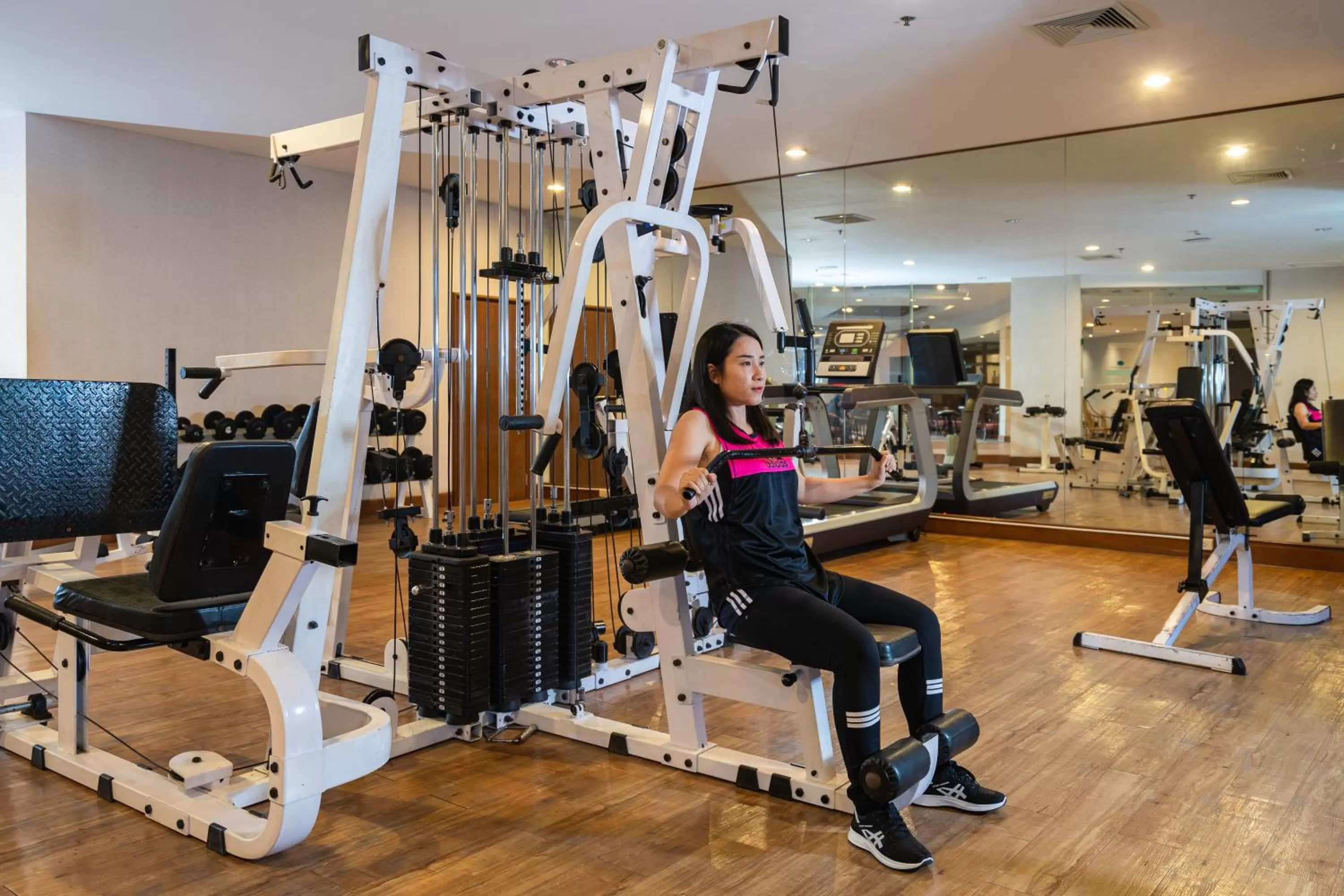 Jomtien Palm Beach Hotel and Resort