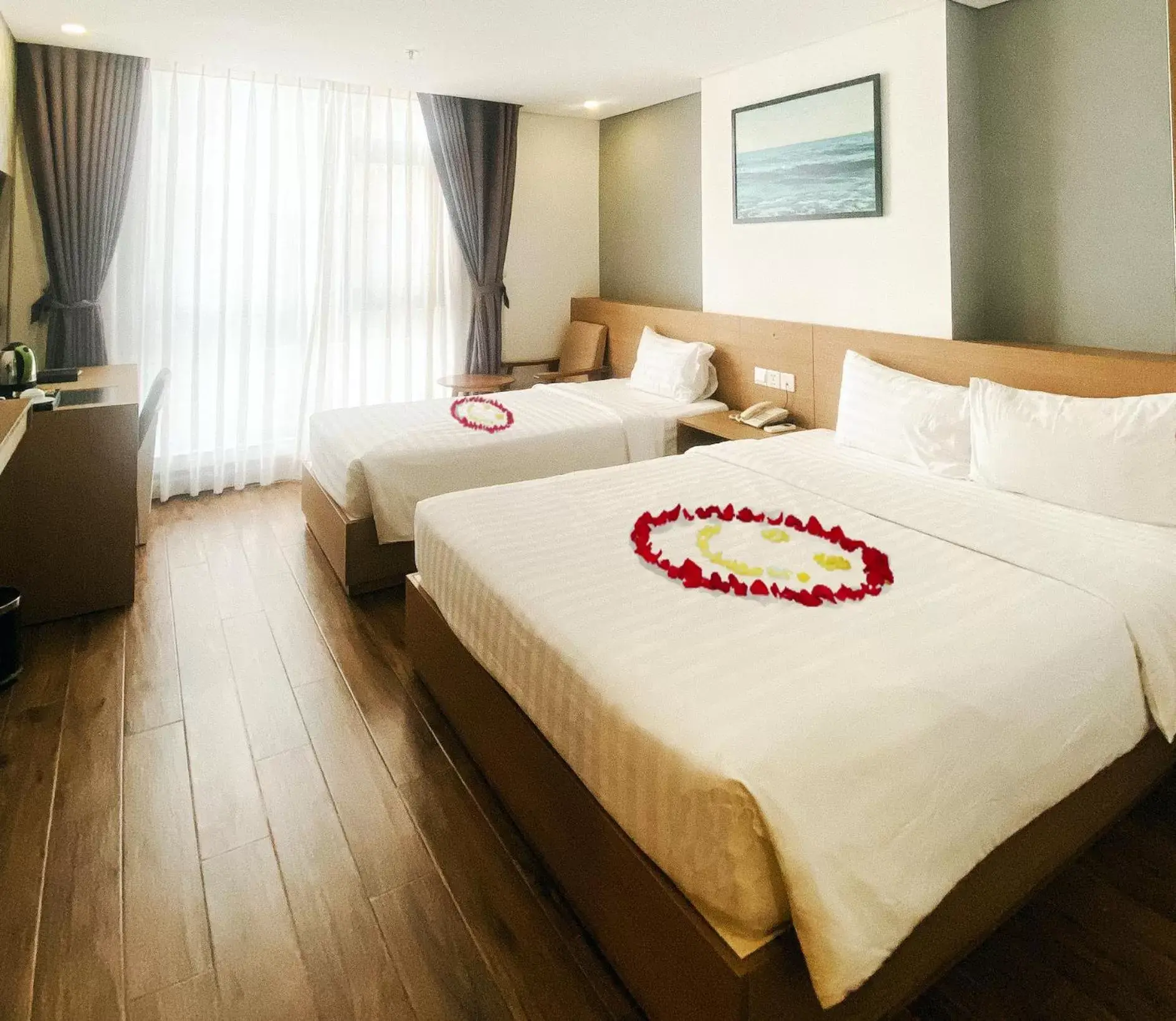 Superior Triple Room in Smile Hotel Nha Trang Superior Triple Room in Smile Hotel Nha Trang